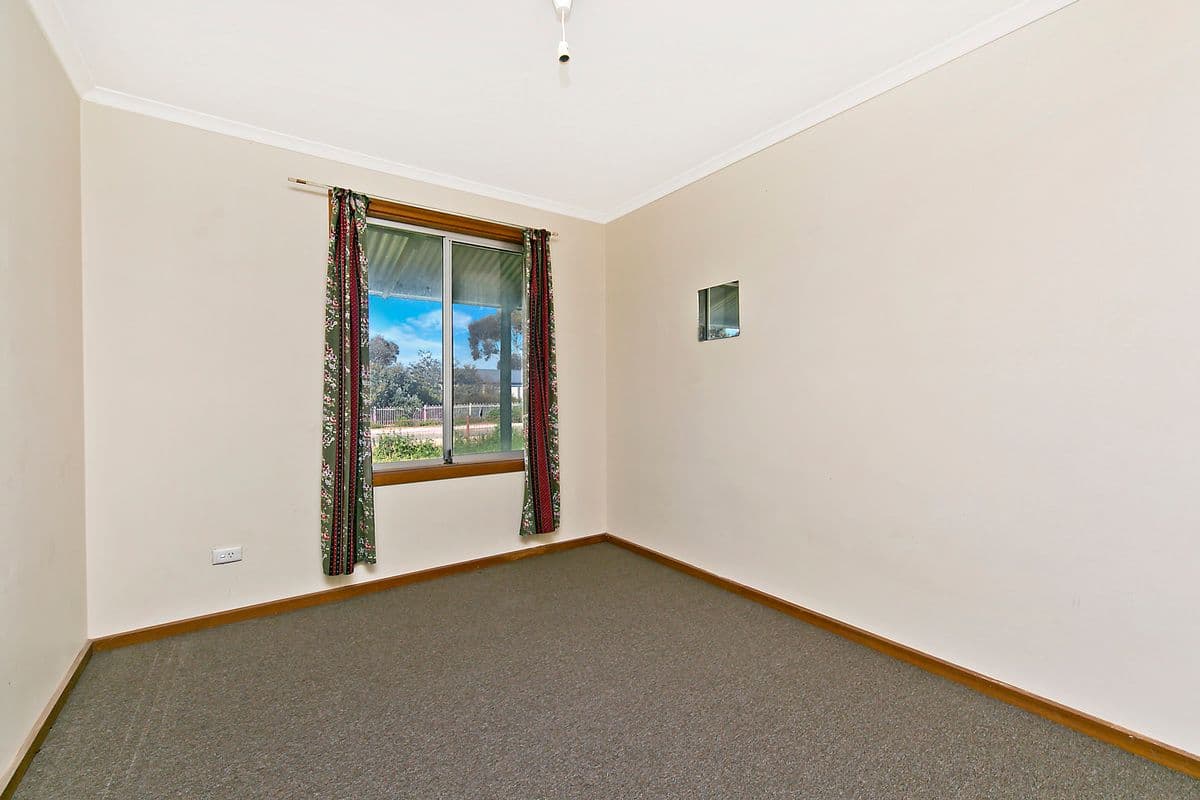 21 Elizabeth Street, Two Wells SA 5501, Two Wells - Thumbnail 8