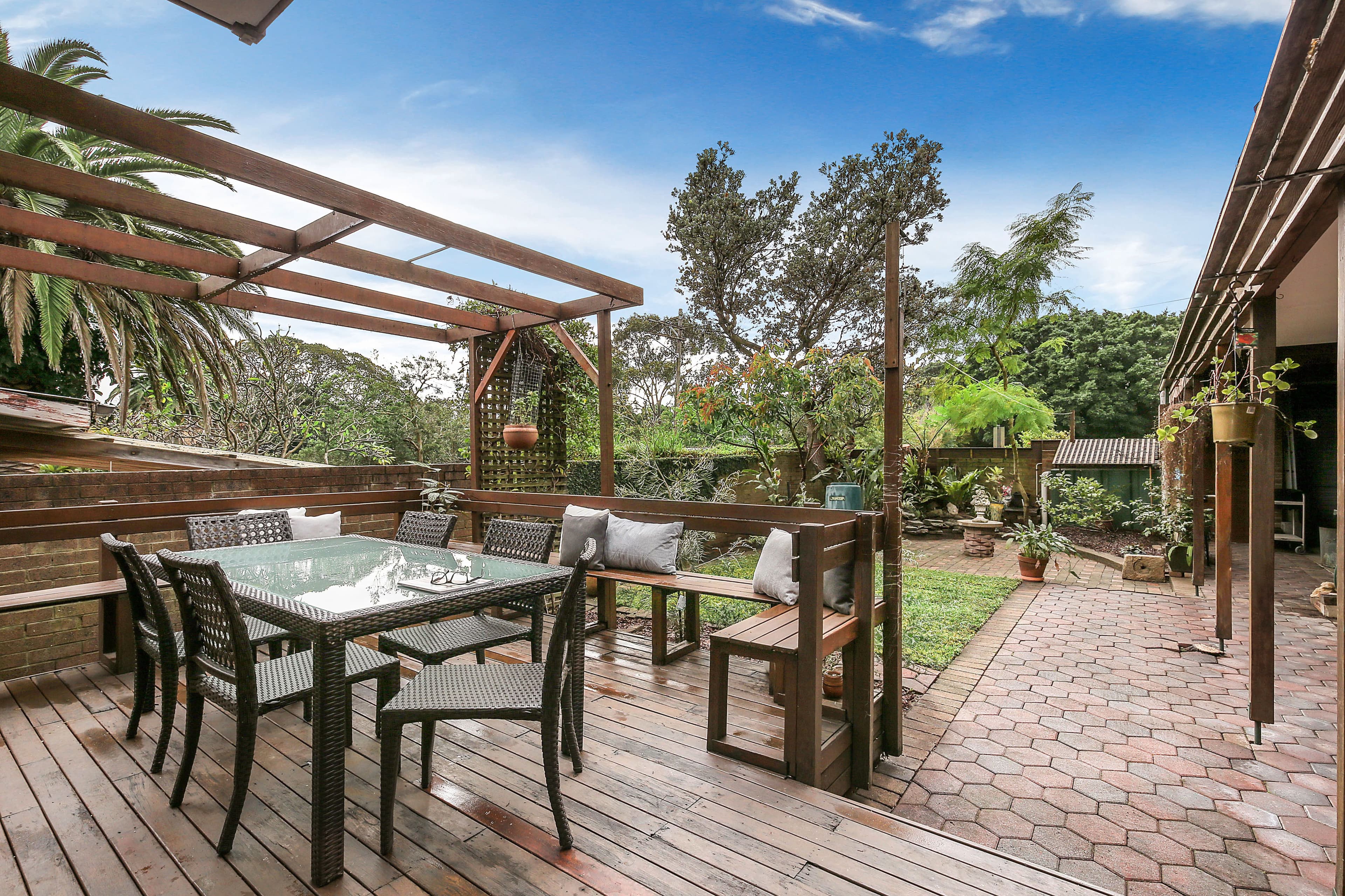 17 Alexandra Road, Glebe - Thumbnail 2