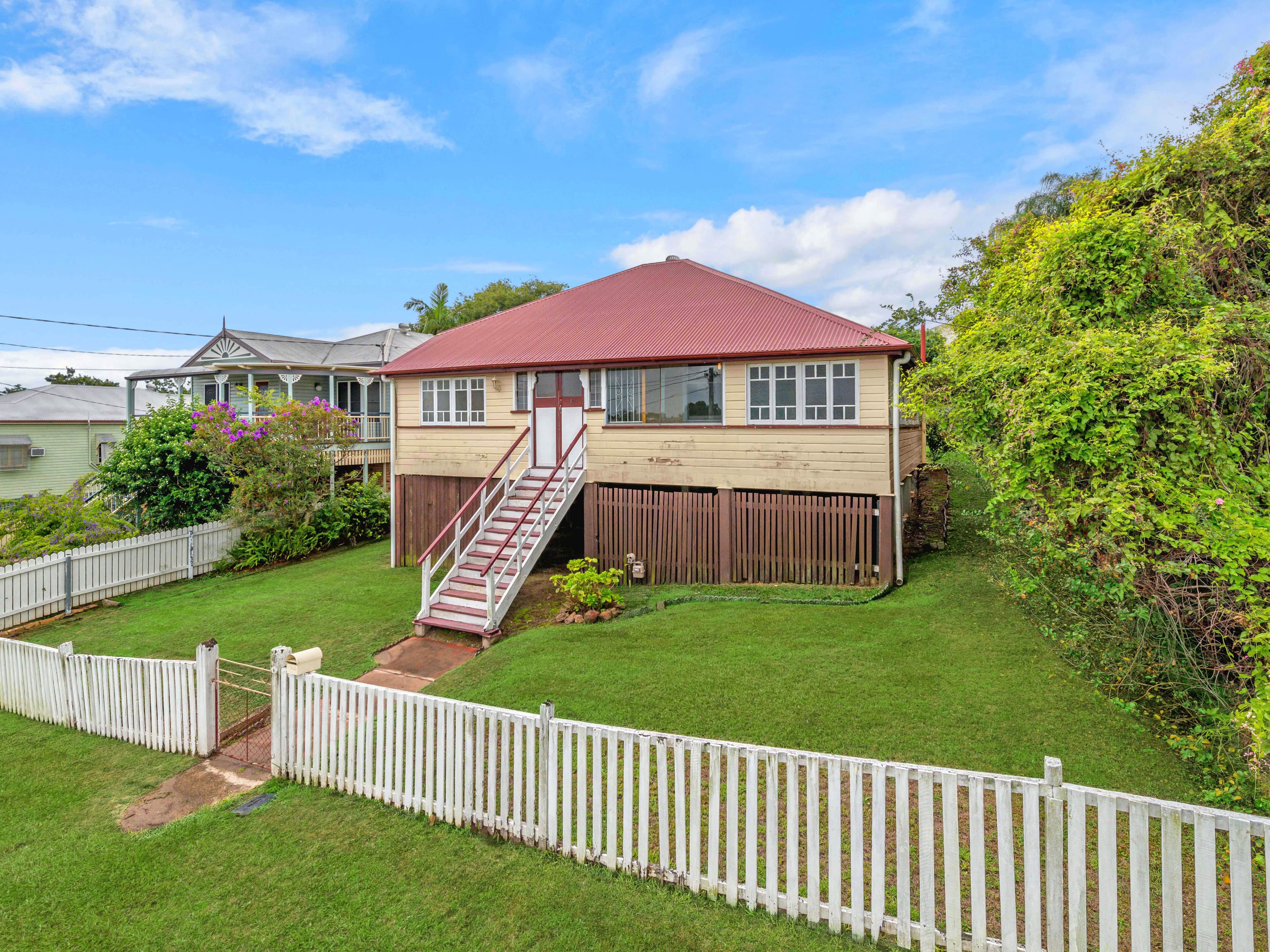 9 Jeffcott Street, Wavell Heights QLD 4012, Wavell Heights - Thumbnail 2