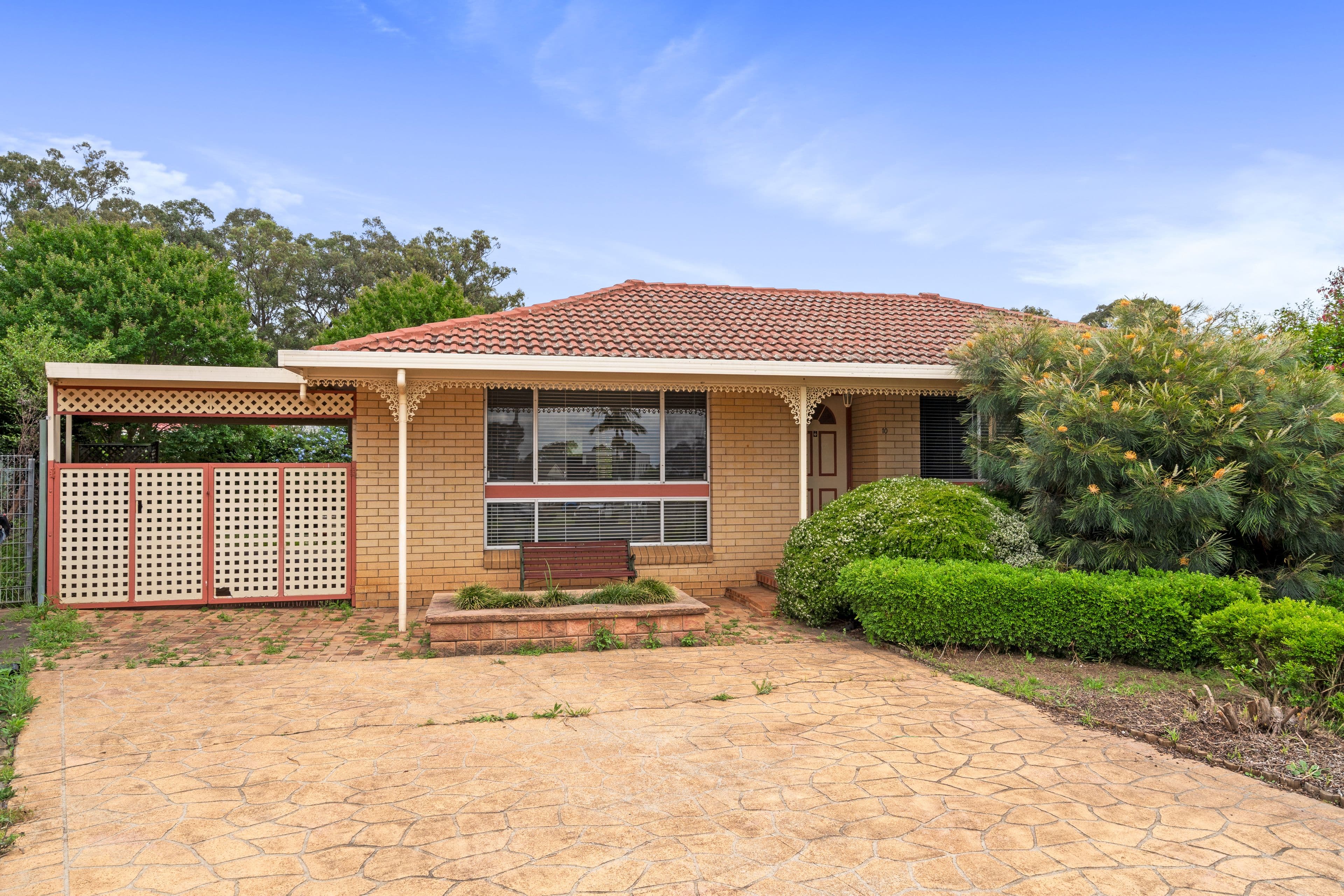 10 Cress Place, Macquarie Fields NSW 2564, Macquarie Fields - Thumbnail 2