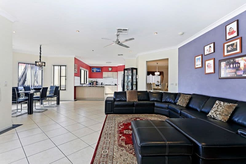 7 Jasper Street, QUAKERS HILL NSW 2763, Quakers Hill - Thumbnail 6