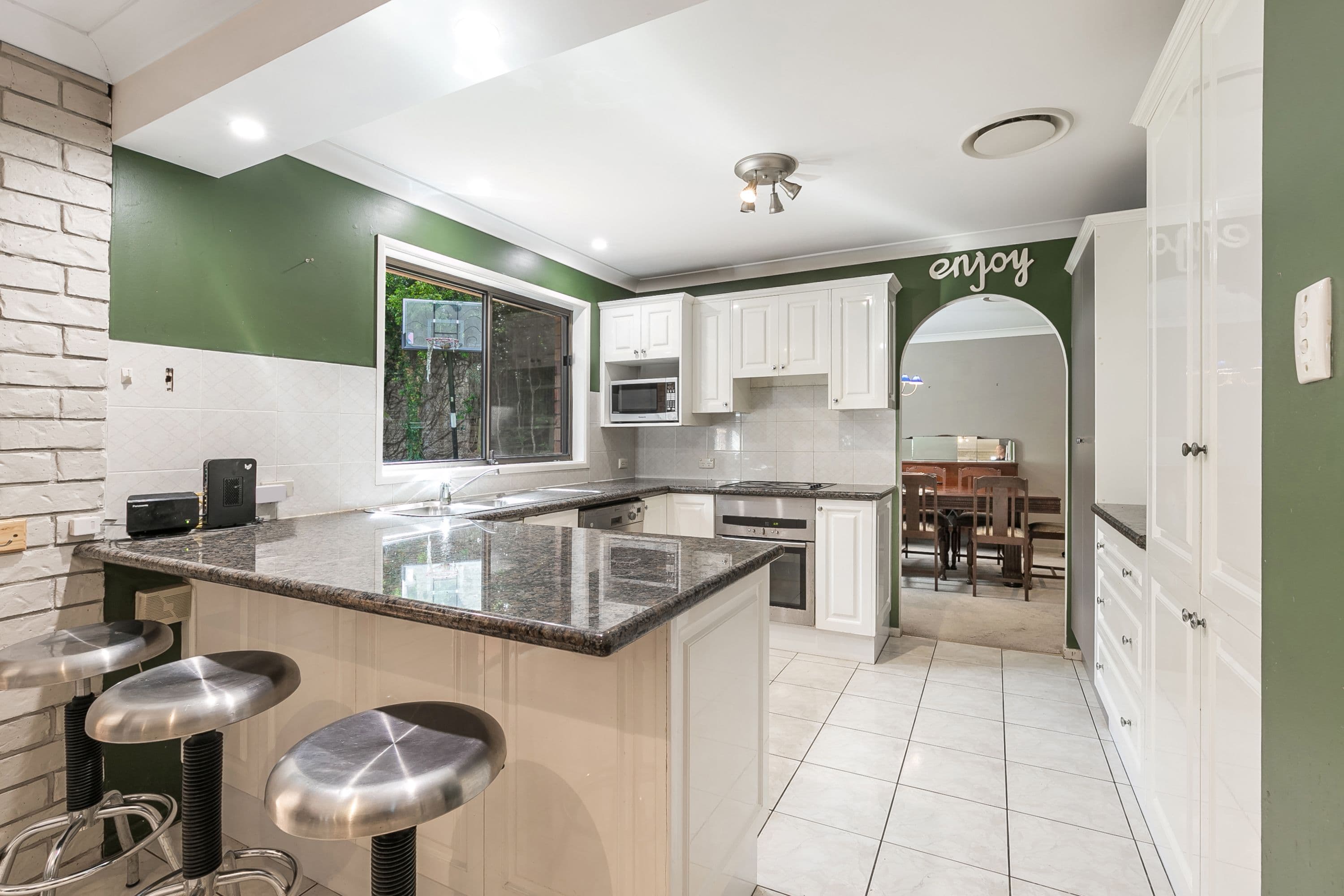 3 Ironbark Road, Chapel Hill QLD 4069, Chapel Hill - Thumbnail 5