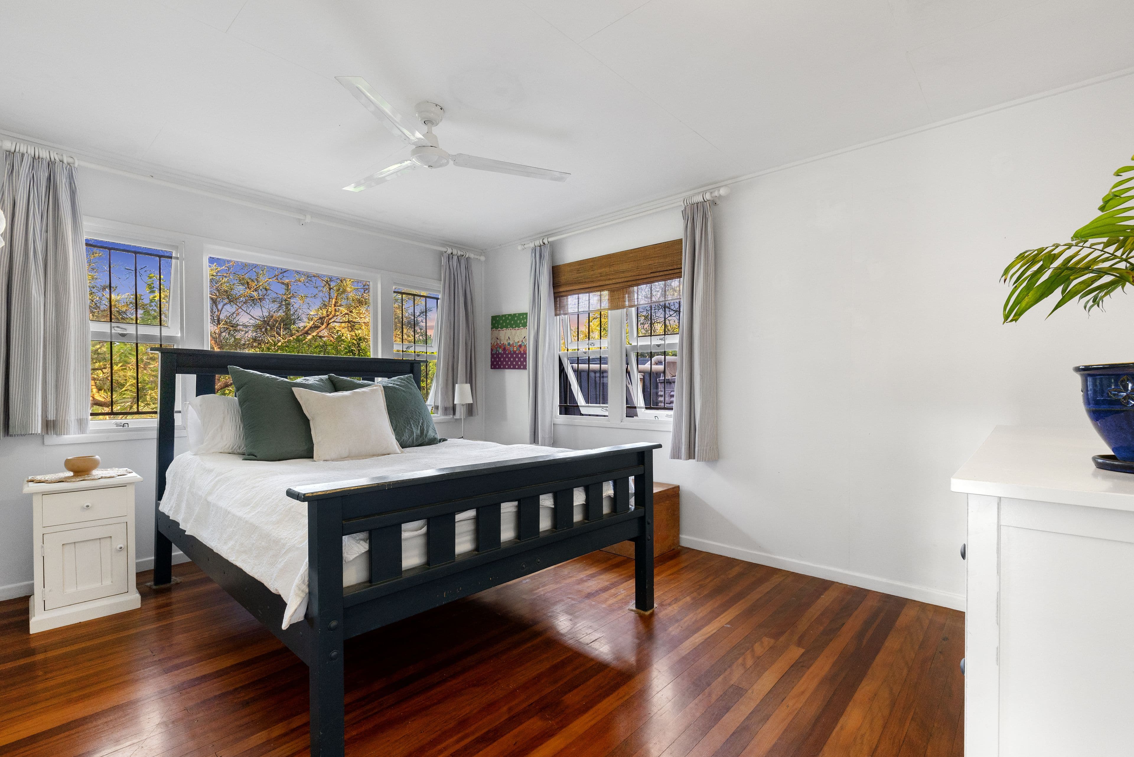 2 Parnoolar Crescent, Ferny Hills QLD 4055, Ferny Hills - Thumbnail 7