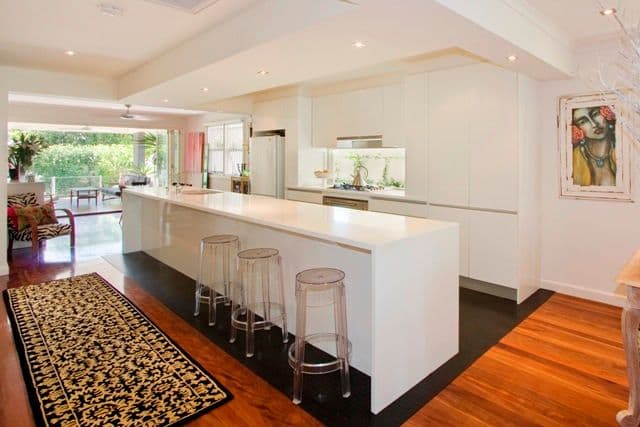 17 Alfred Street, MERMAID BEACH QLD 4218, Mermaid Beach - Thumbnail 3