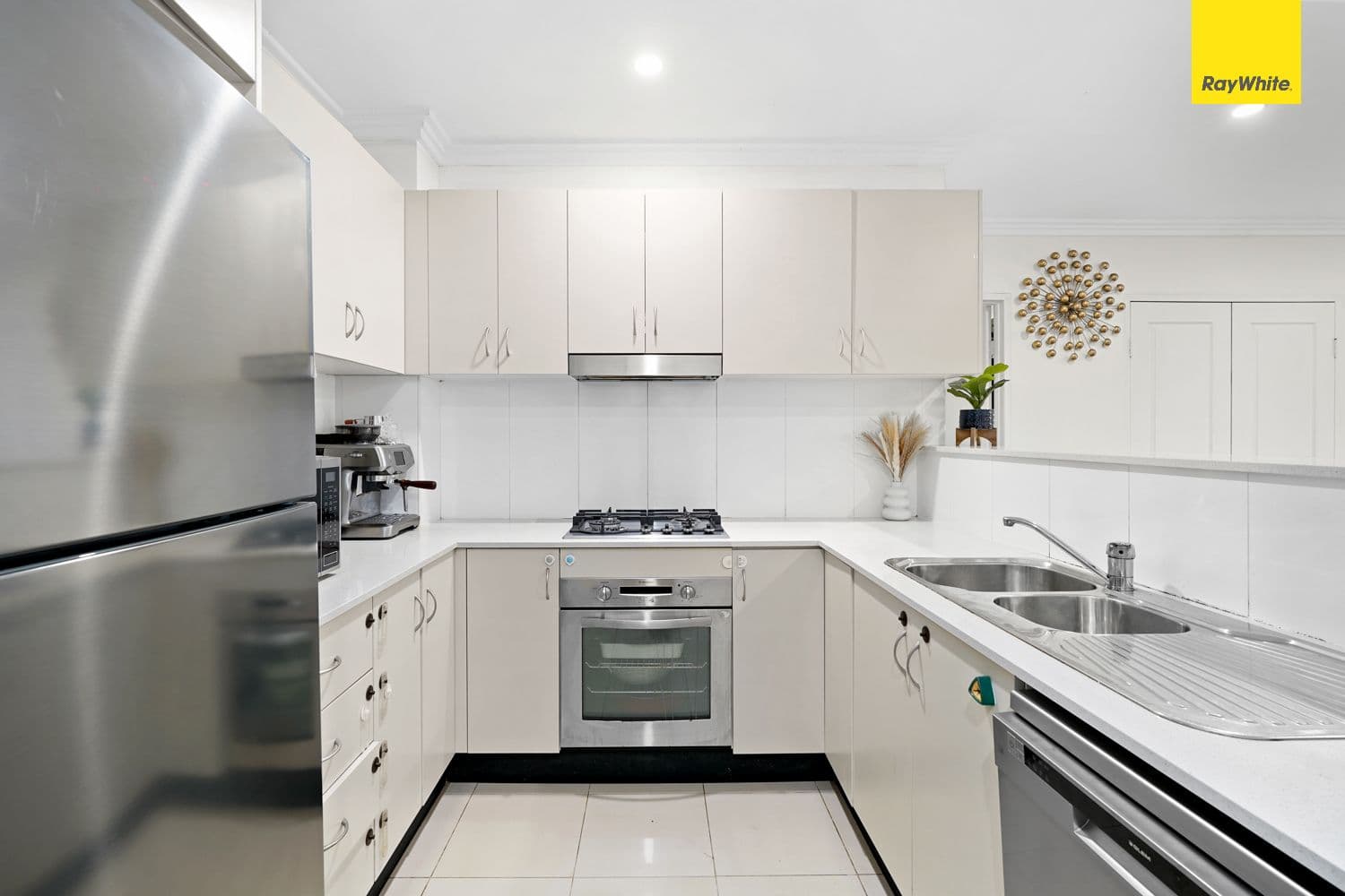 73-75 The Esplanade, Guildford NSW 2161, Guildford - Thumbnail 2