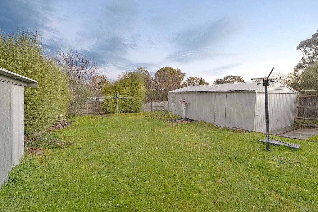 39 Silverton Drive, Ferntree Gully VIC 3156, Ferntree Gully - Thumbnail 7
