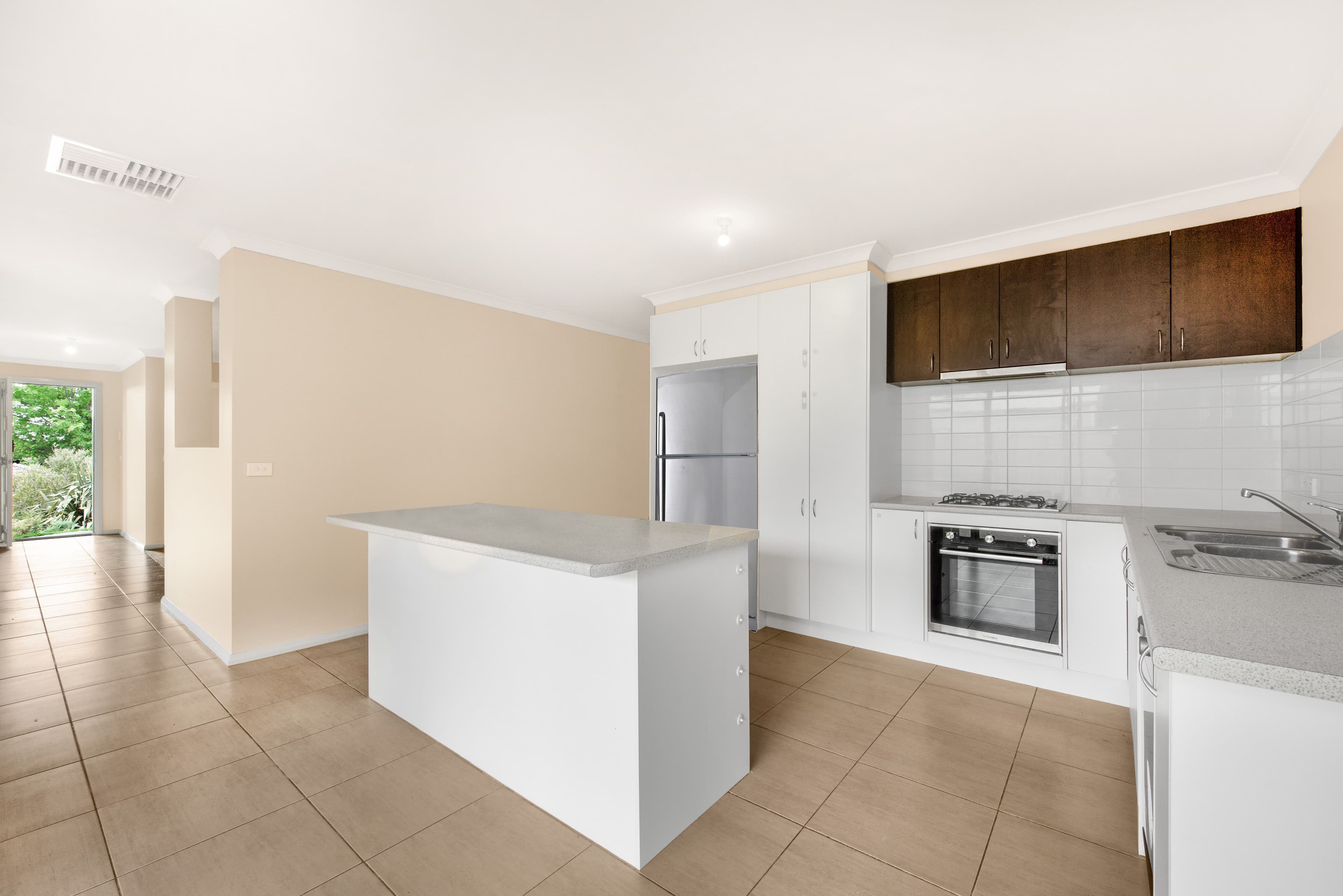 21 Tipperary Circuit, Pakenham VIC 3810, Pakenham - Thumbnail 6