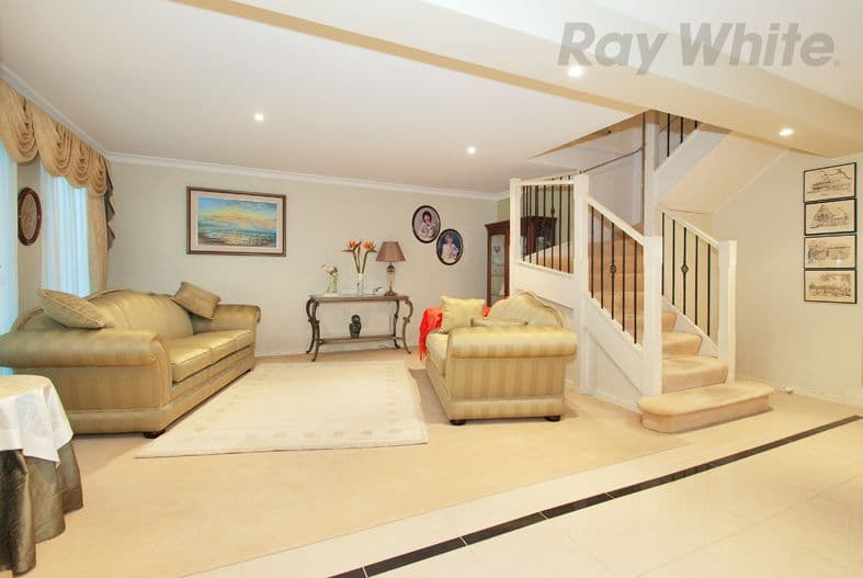8 CLINTON Lane, Chirnside Park VIC 3116, Chirnside Park - Thumbnail 7