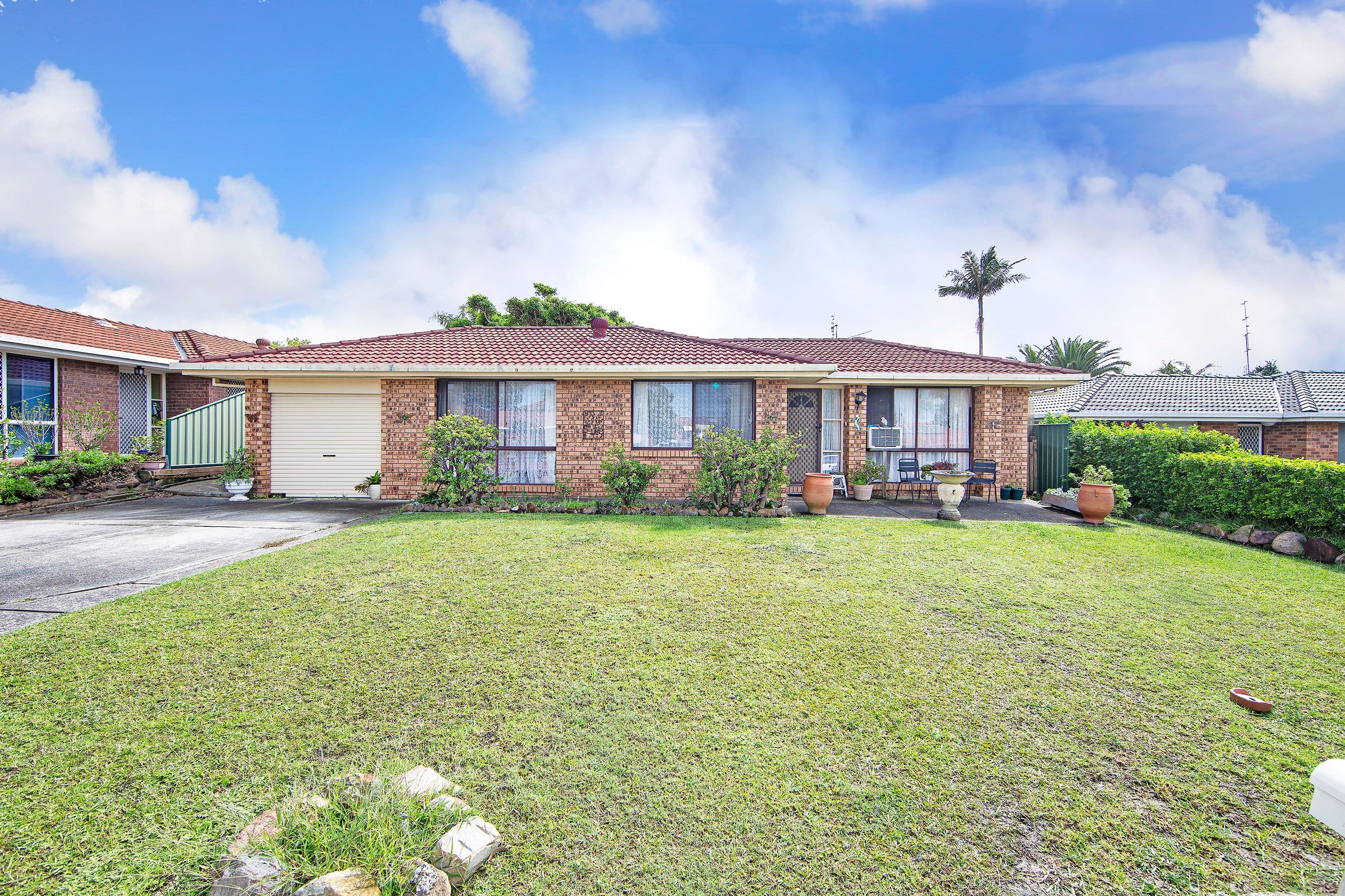 4 Jane Close, Lake Haven NSW 2263, Lake Haven - Image 1