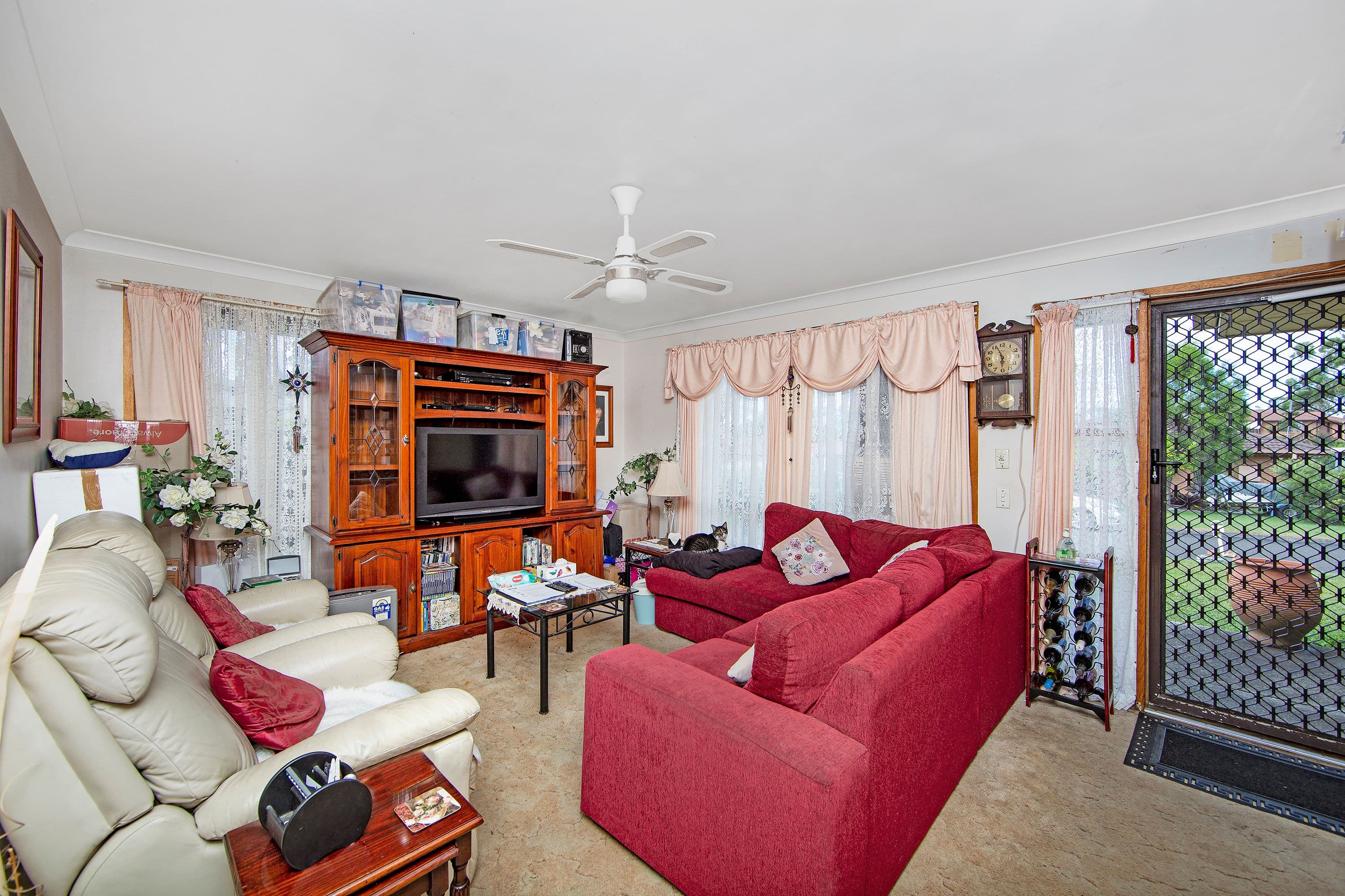 4 Jane Close, Lake Haven NSW 2263, Lake Haven - Thumbnail 2
