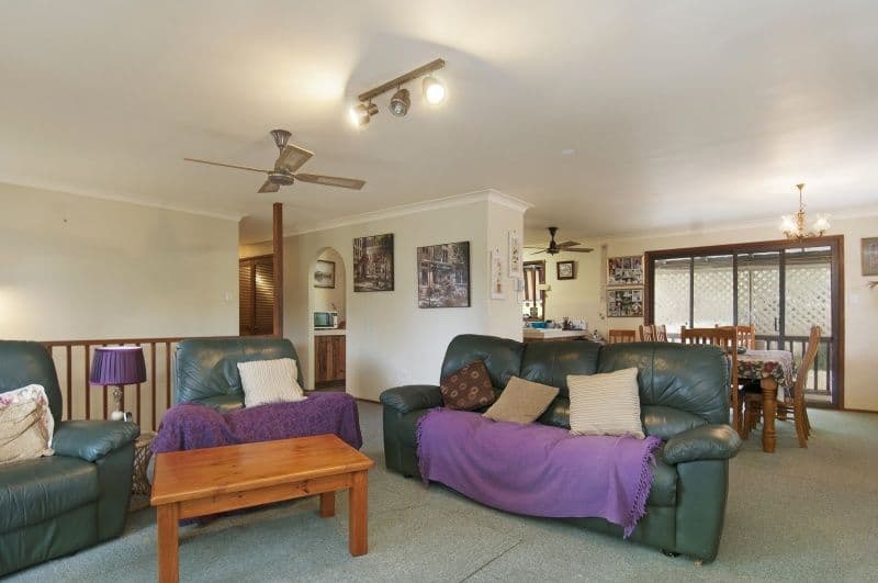 340 Lakedge Avenue, BERKELEY VALE NSW 2261, Berkeley Vale - Thumbnail 5