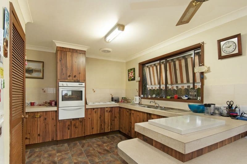 340 Lakedge Avenue, BERKELEY VALE NSW 2261, Berkeley Vale - Thumbnail 6