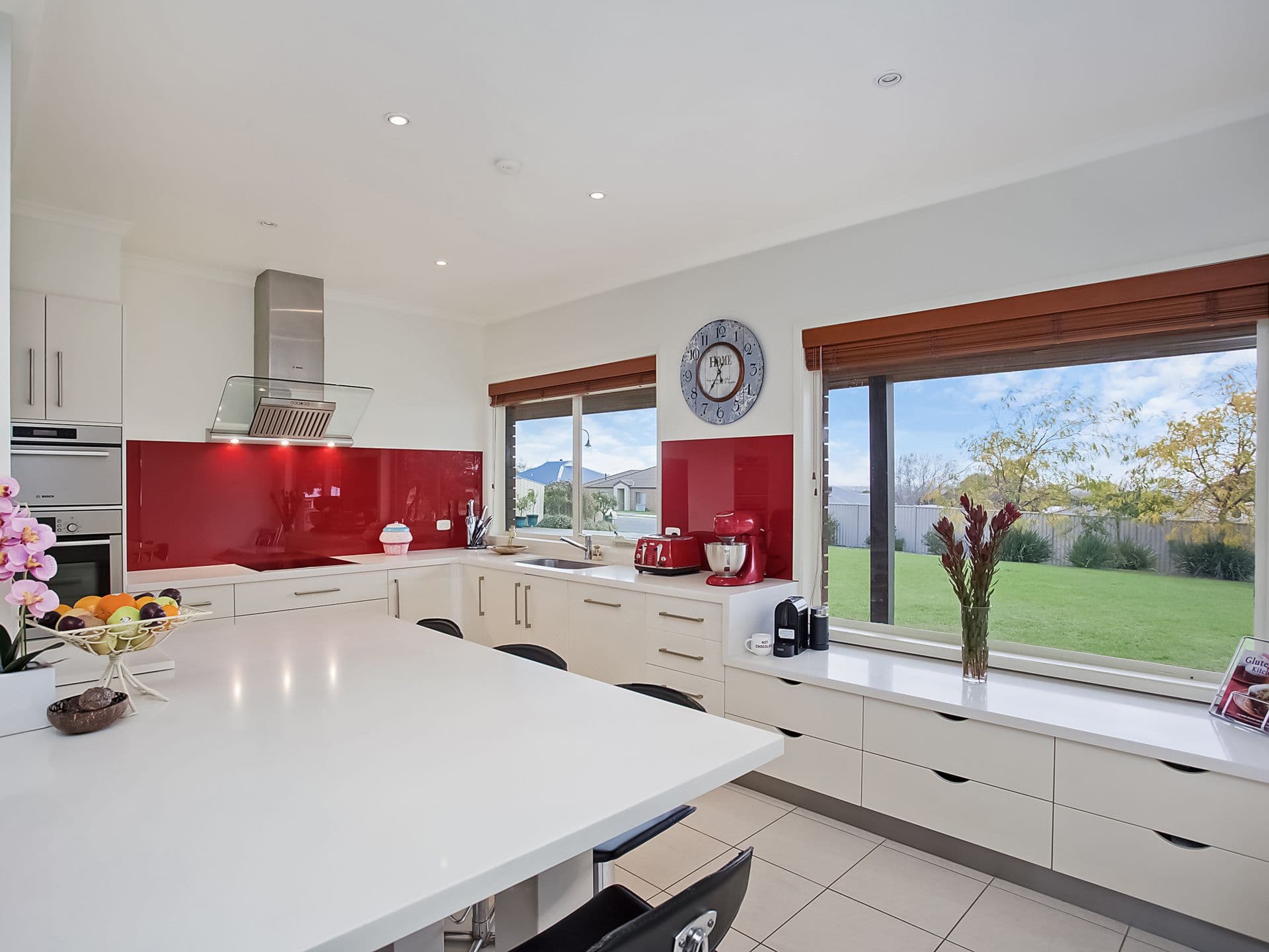 6 Vista Court, Camperdown VIC 3260, Camperdown - Thumbnail 2