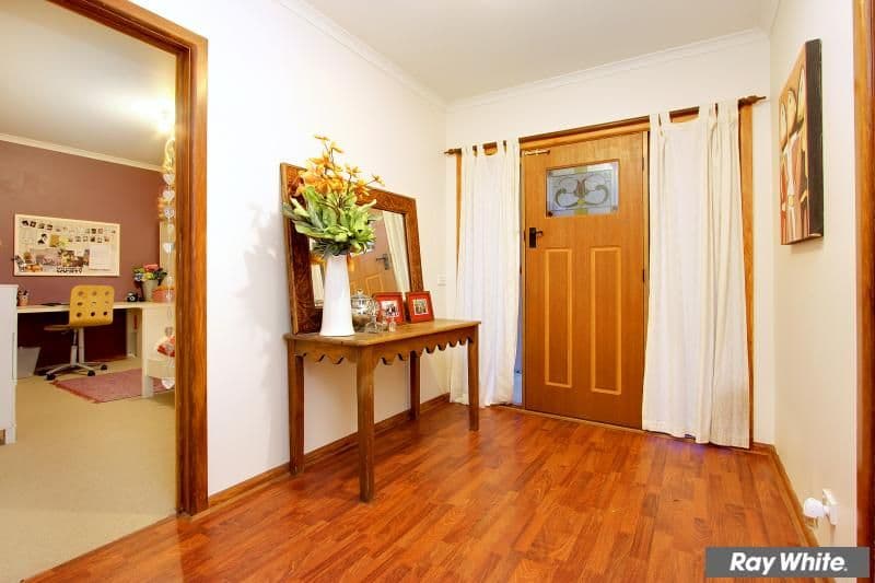 16 Moona Avenue, MORNINGTON VIC 3931, Mornington - Thumbnail 5