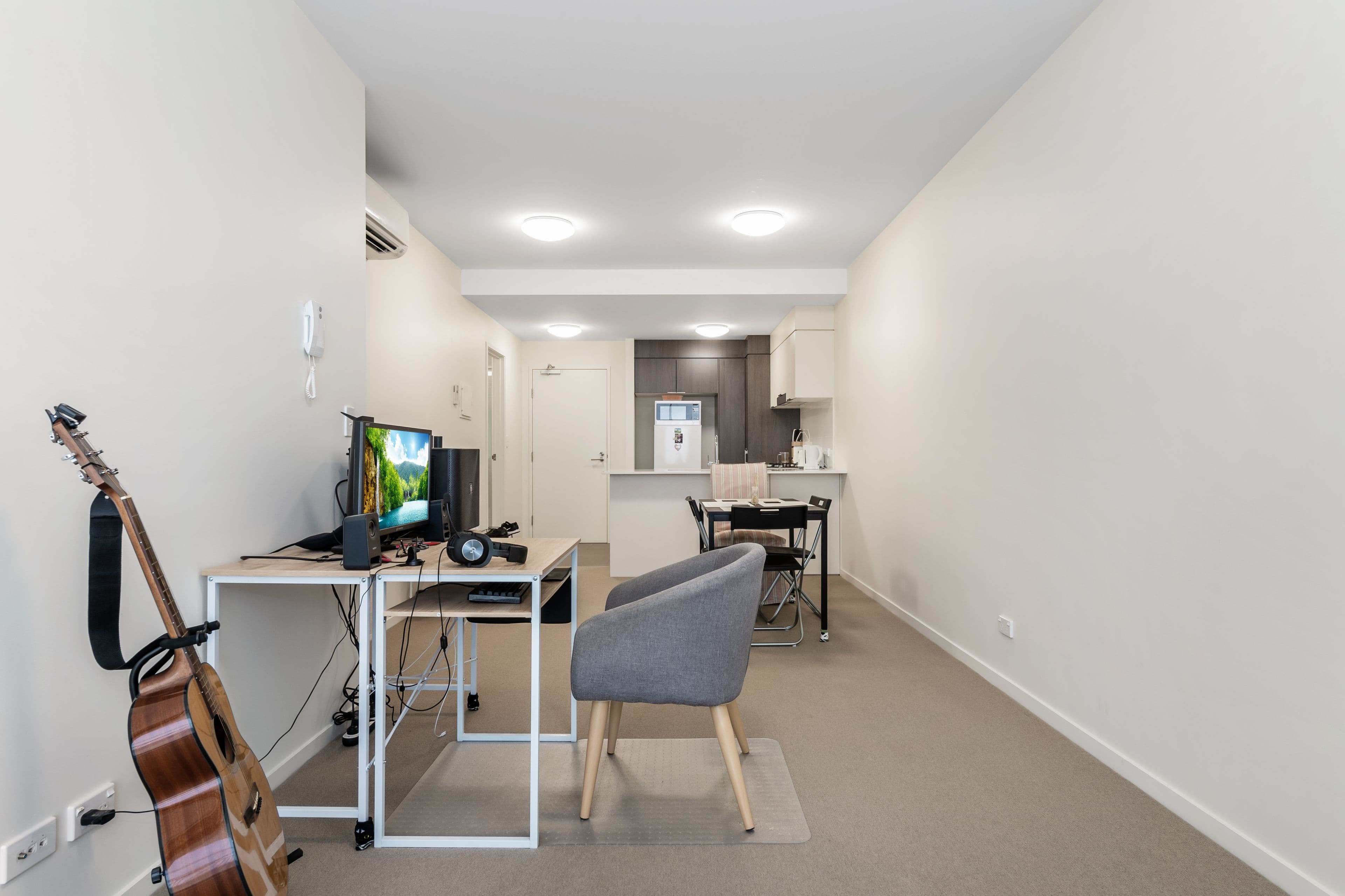 25 Charlotte Street, Chermside QLD 4032, Chermside - Thumbnail 6