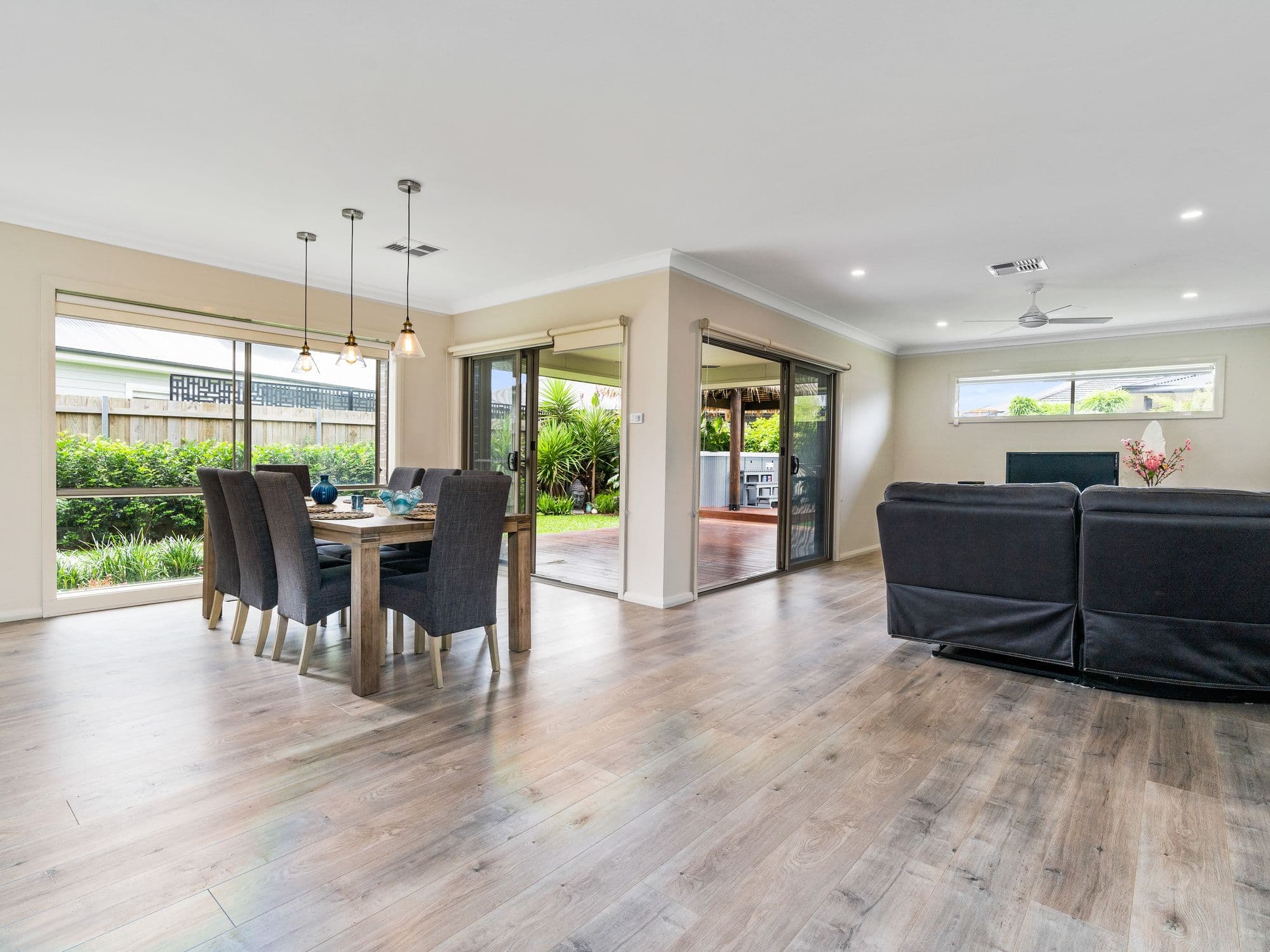 33 Spring Farm Drive, Spring Farm NSW 2570, Spring Farm - Thumbnail 2