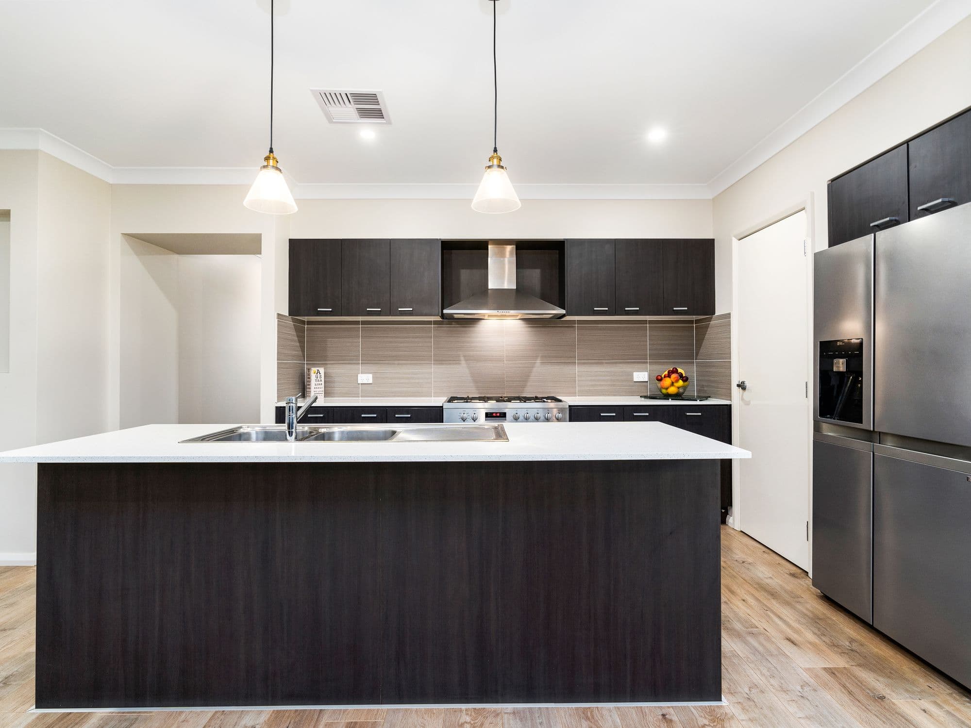 33 Spring Farm Drive, Spring Farm NSW 2570, Spring Farm - Thumbnail 4