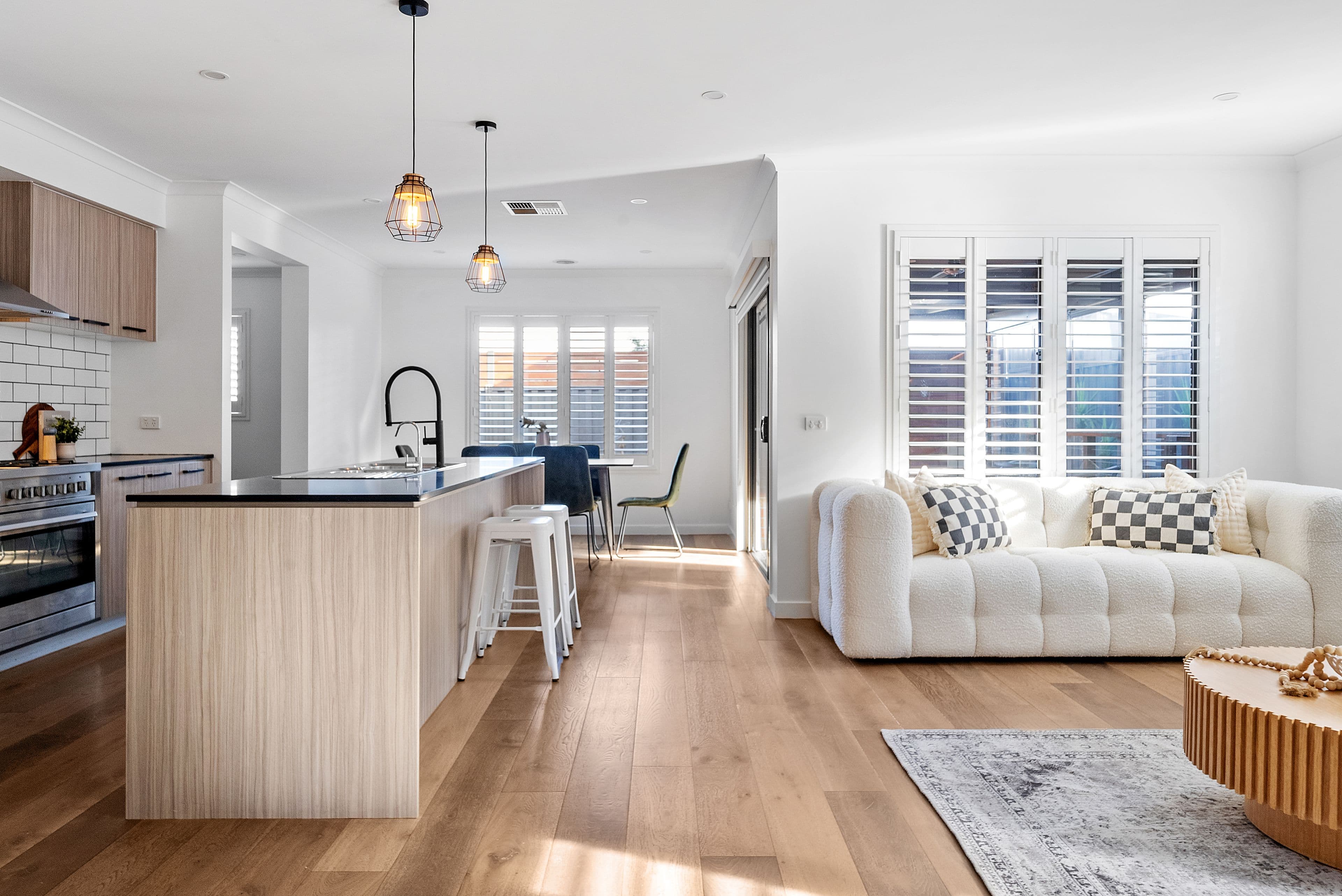 8 Vanin Street, Wollert VIC 3750, Wollert - Thumbnail 2