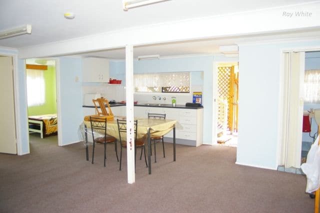 65 Spring Street, DECEPTION BAY QLD 4508, Deception Bay - Thumbnail 8