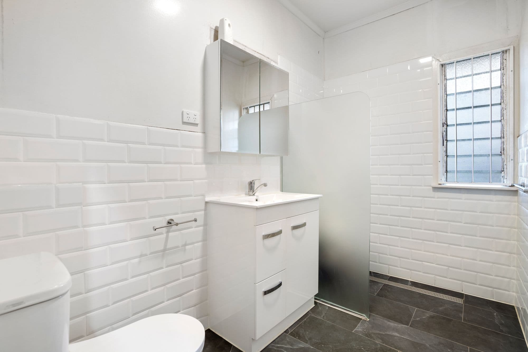 1657 Logan Road, Upper Mount Gravatt QLD 4122, Upper Mount Gravatt - Thumbnail 7