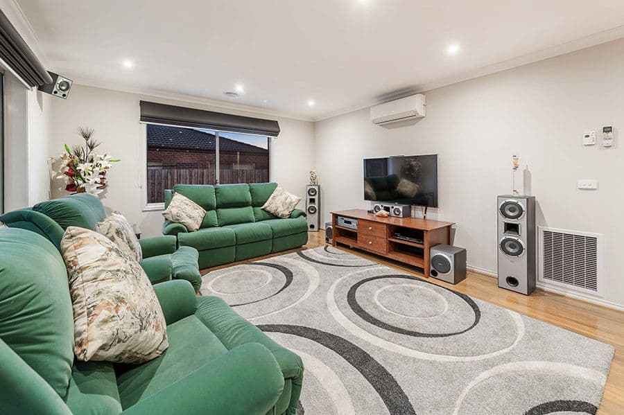 31 Healesville Loop, Craigieburn VIC 3064, Craigieburn - Thumbnail 3