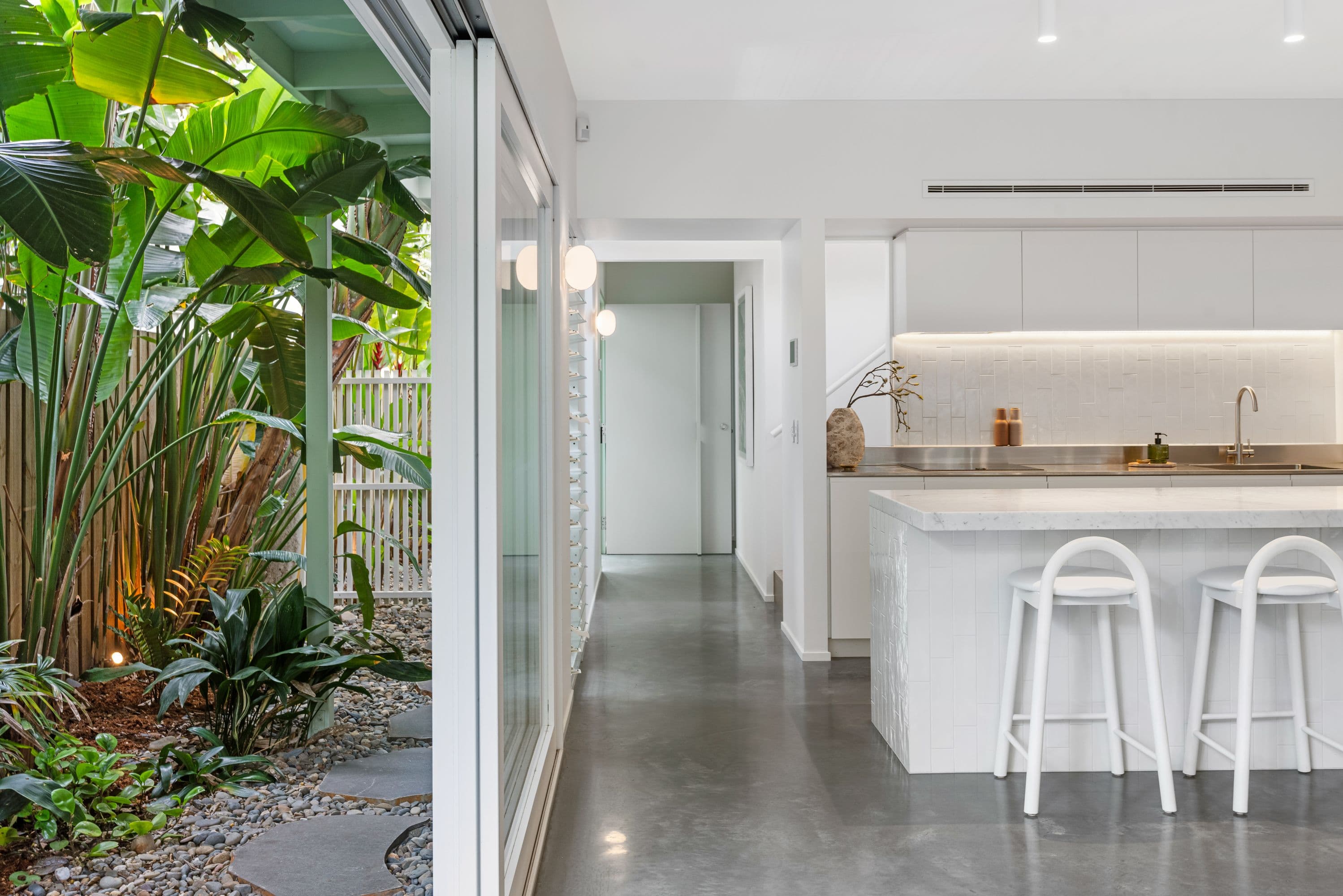 210 Cypress Terrace, Palm Beach QLD 4221, Palm Beach - Thumbnail 3