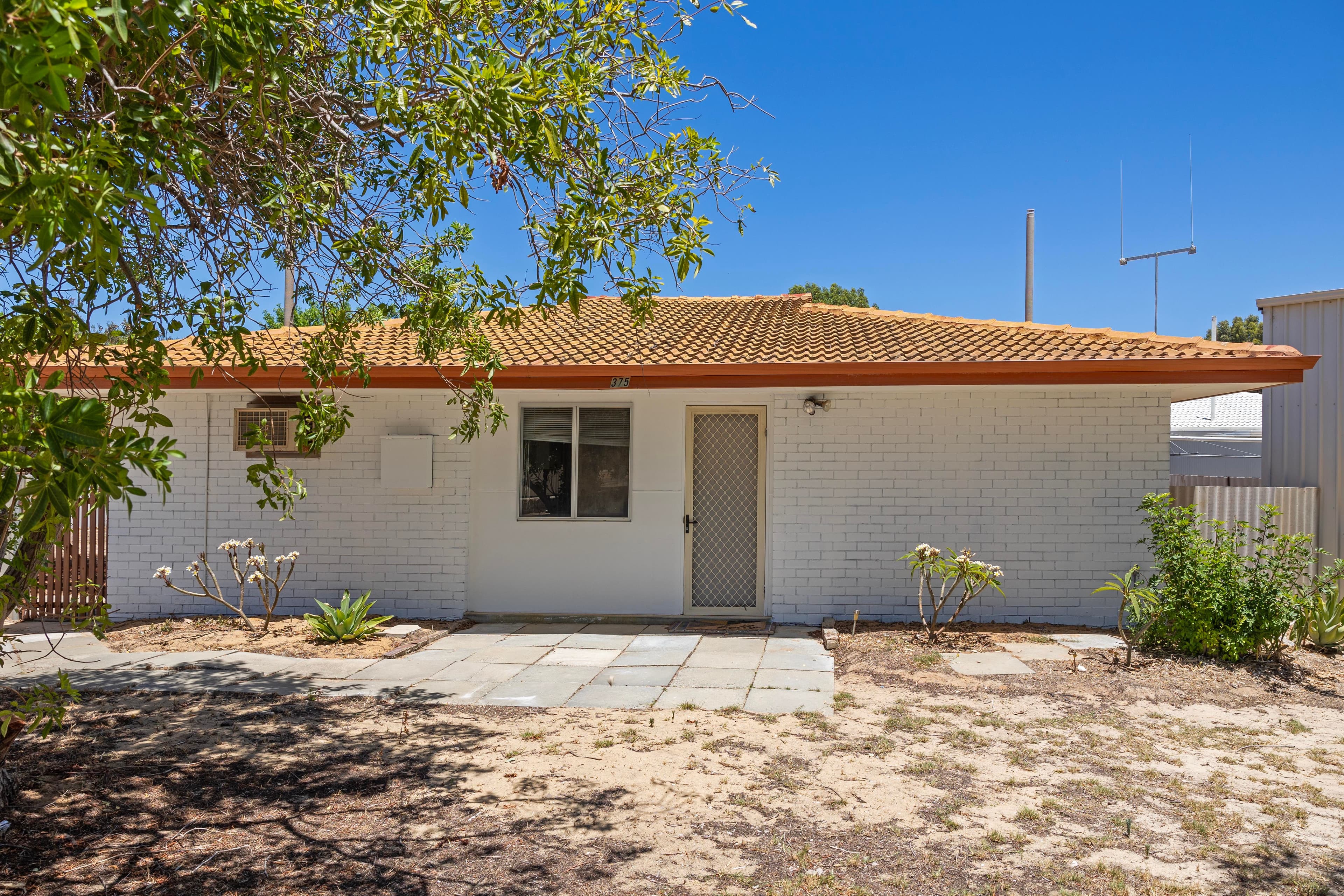 11 Quandong Place, Leeman WA 6514, Leeman - Thumbnail 2