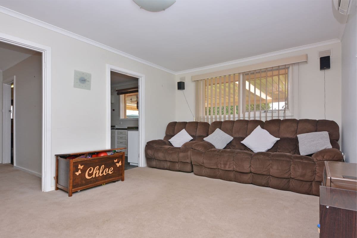 70 Flinders Avenue, Whyalla Stuart SA 5608, Whyalla Stuart - Thumbnail 6