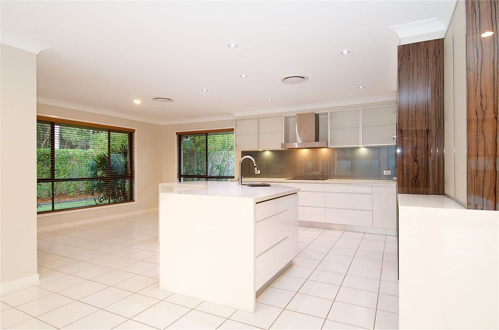 105 Arun Drive, Arundel QLD 4214, Arundel - Thumbnail 5