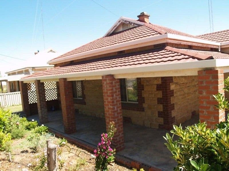 14 Thompson Street, WAIKERIE SA 5330, Waikerie - Image 1