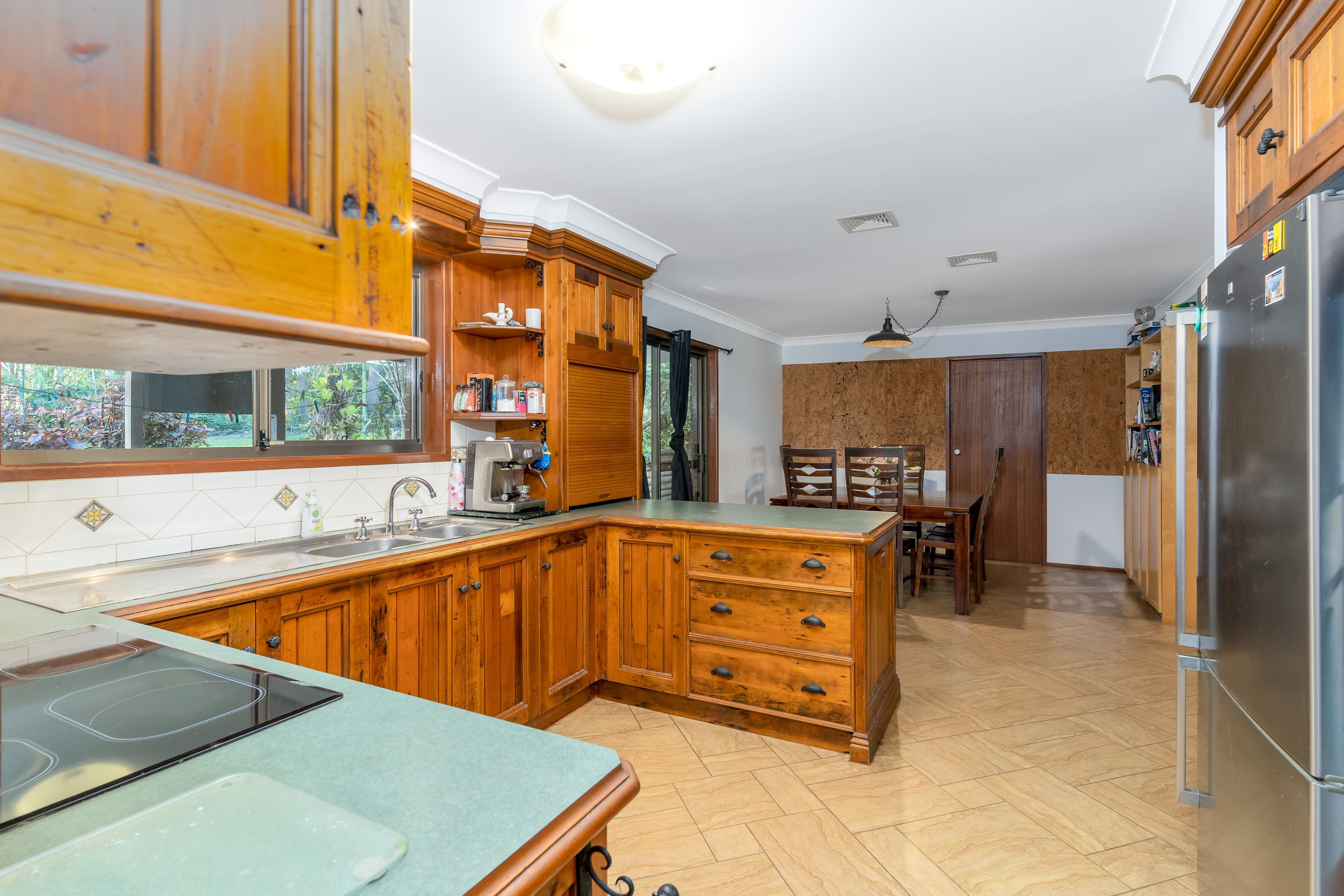 32 Deloraine Drive, Springwood QLD 4127, Springwood - Thumbnail 4