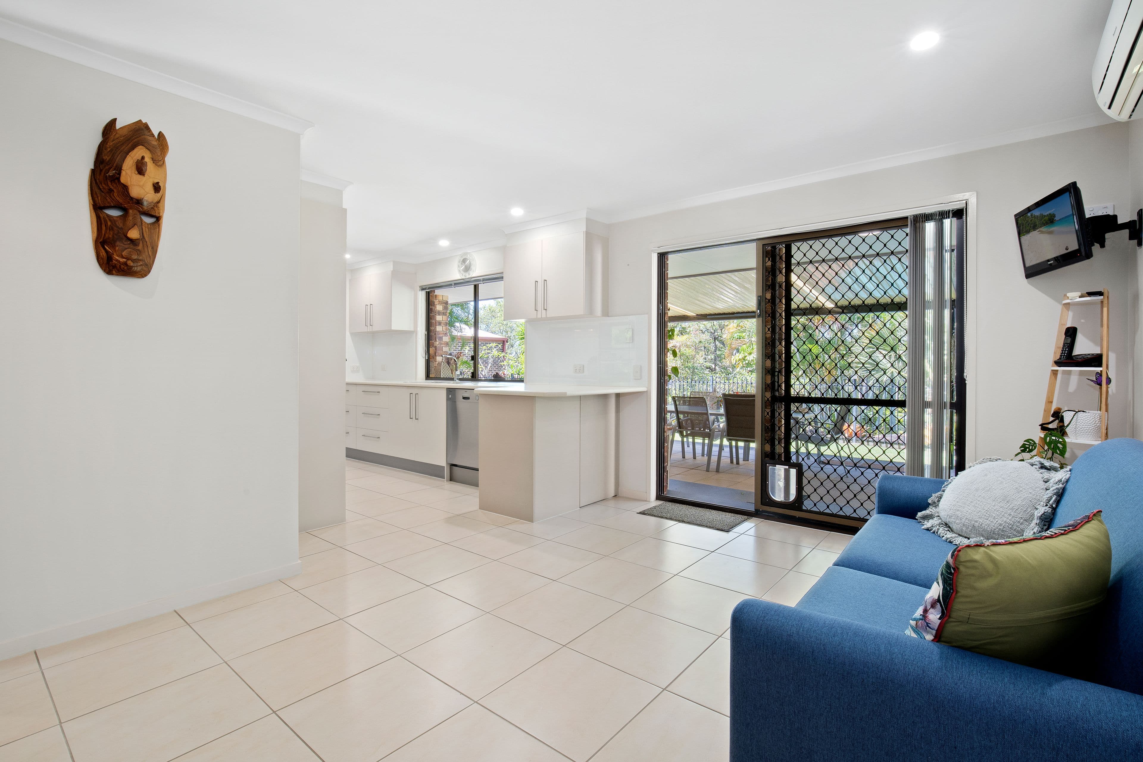 16 John Munro Court, Carrara QLD 4211, Carrara - Thumbnail 4