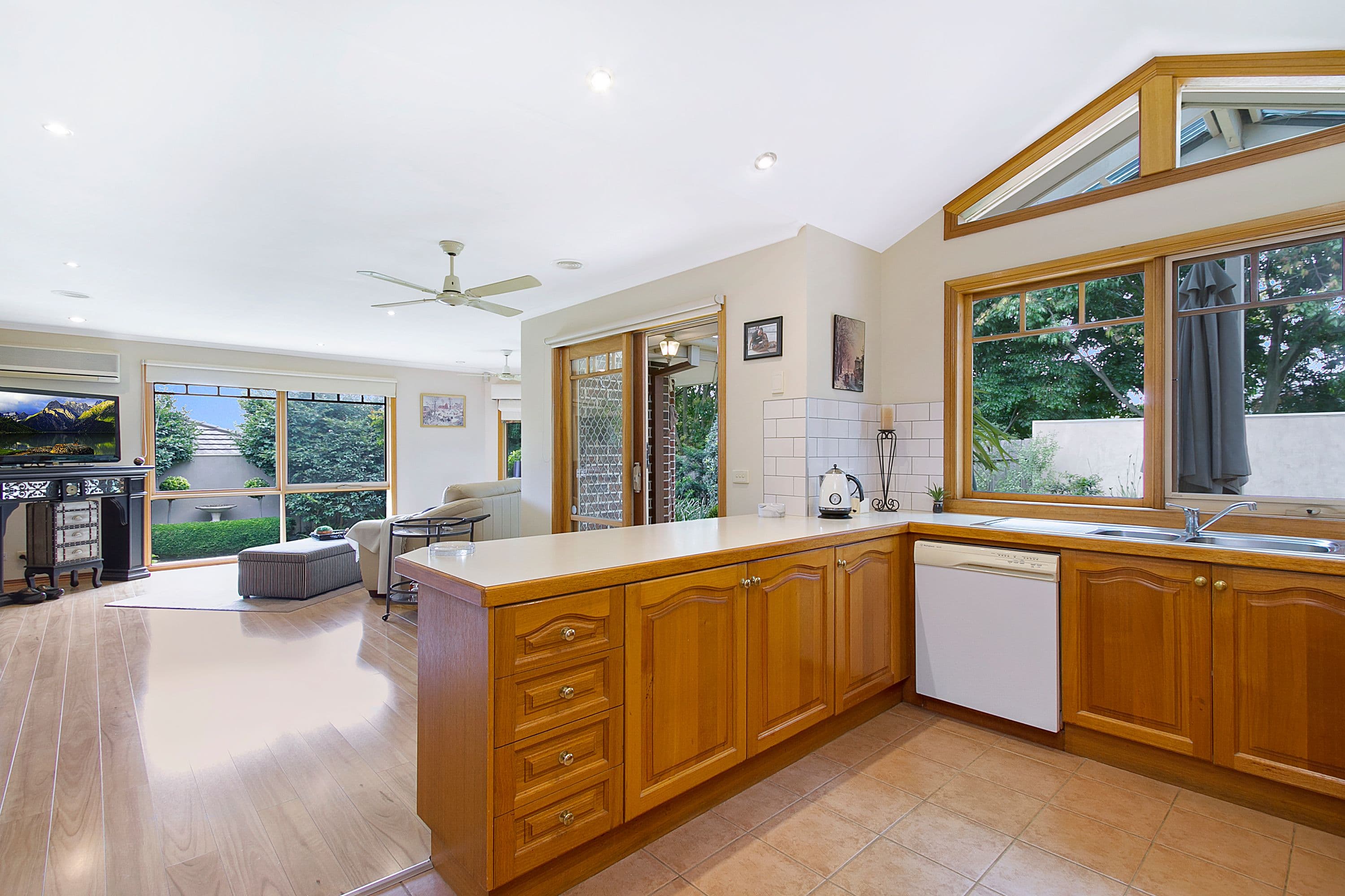 20 Sheridan Avenue, Rowville VIC 3178, Rowville - Thumbnail 3