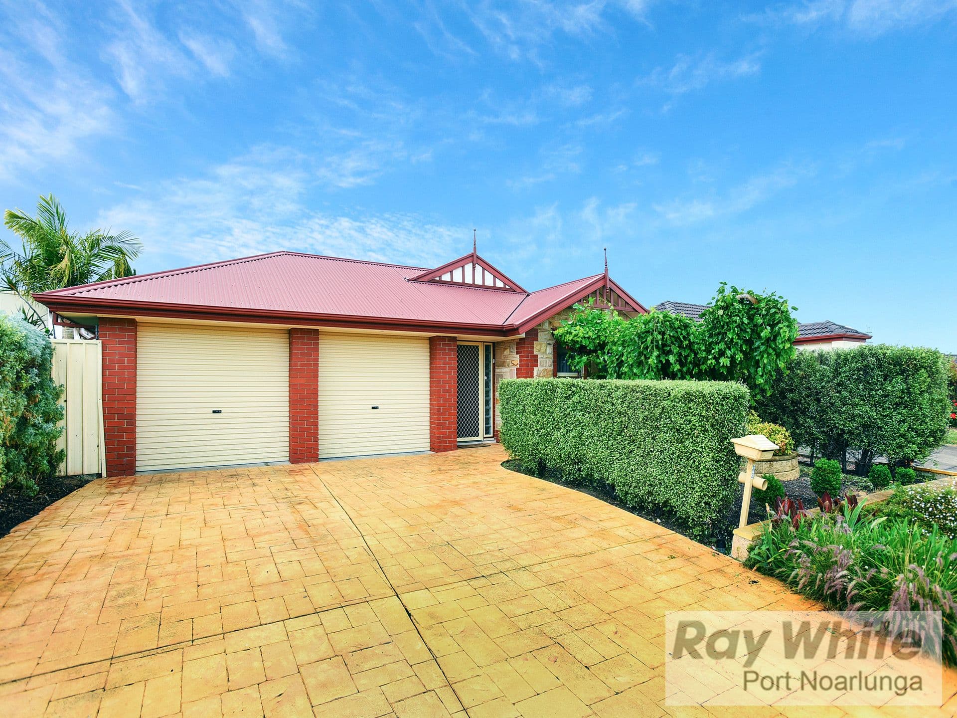 32 Sovereign Drive, Woodcroft SA 5162, Woodcroft - Image 1
