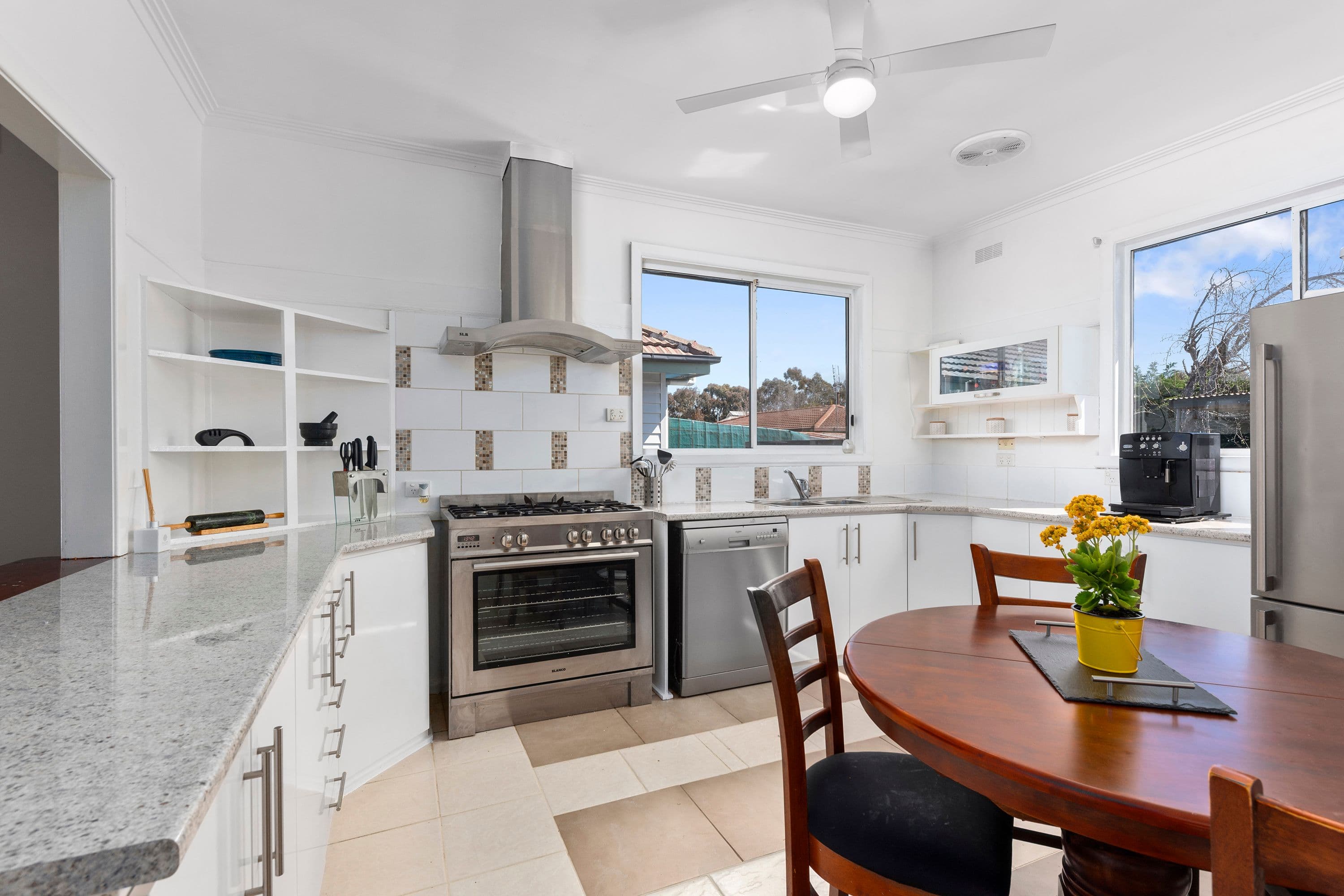 379 Napier Street, White Hills VIC 3550, White Hills - Thumbnail 2