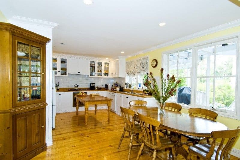 89 Greenhill Road, GREENSBOROUGH VIC 3088, Greensborough - Thumbnail 2