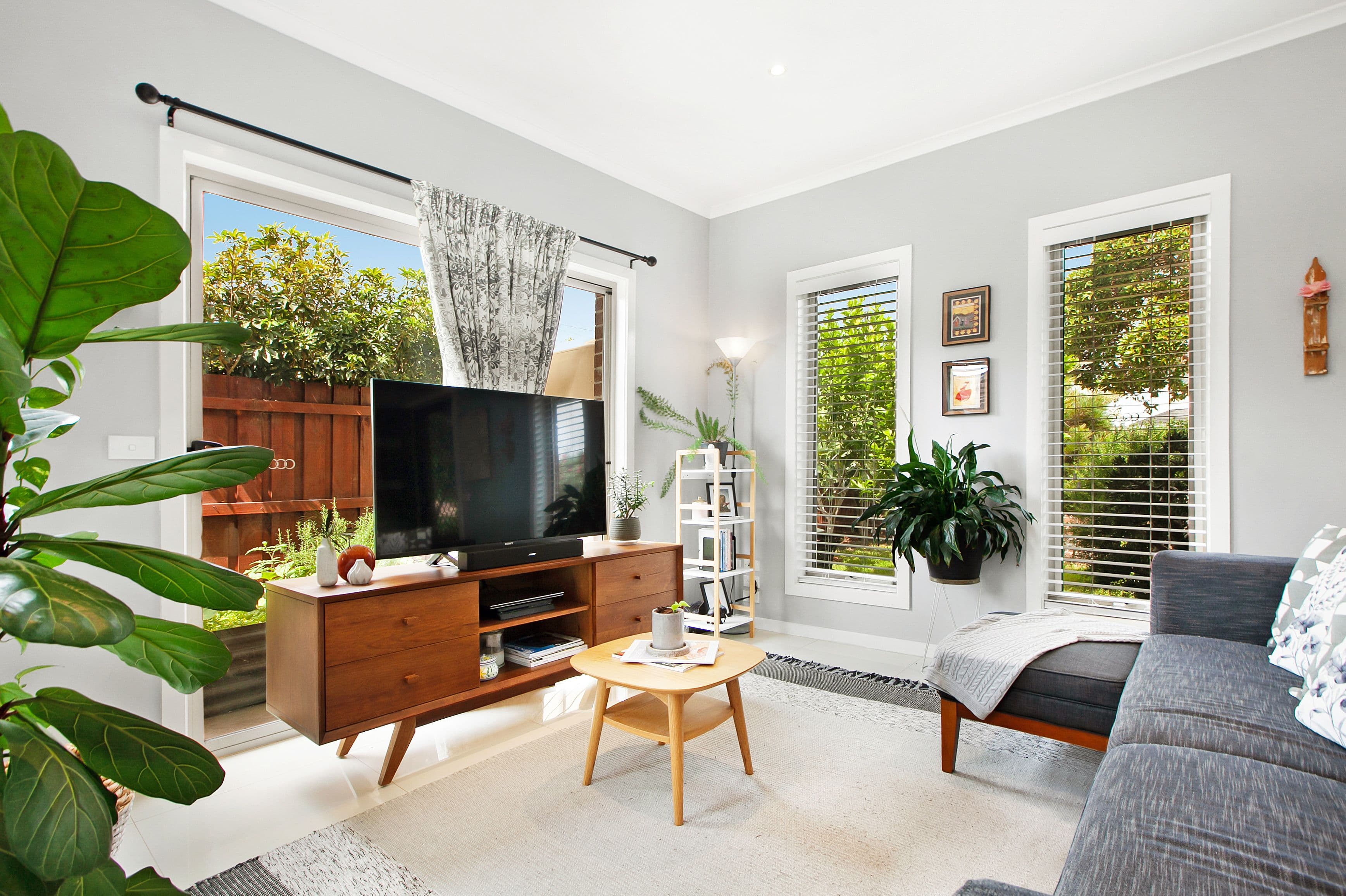 146 St Vigeons Road, Reservoir VIC 3073, Reservoir - Thumbnail 4