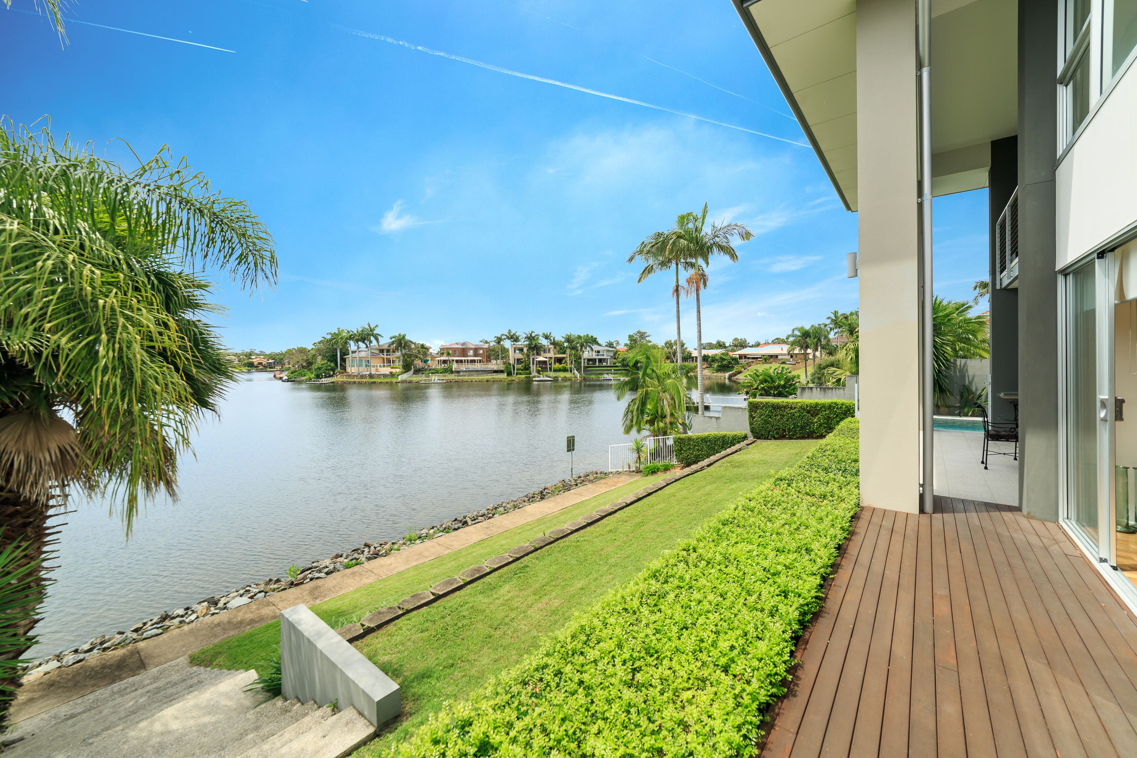 37 Martinique Way, Clear Island Waters QLD 4226, Clear Island Waters - Thumbnail 3