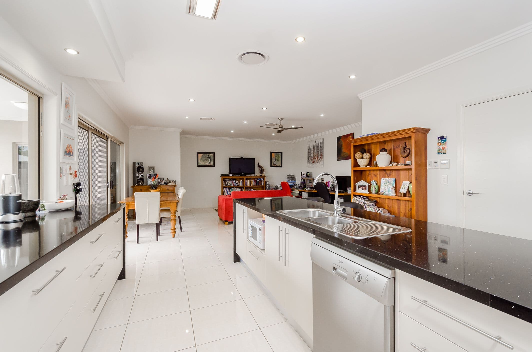 69 Koowin Drive, Kirkwood QLD 4680, Kirkwood - Image 1