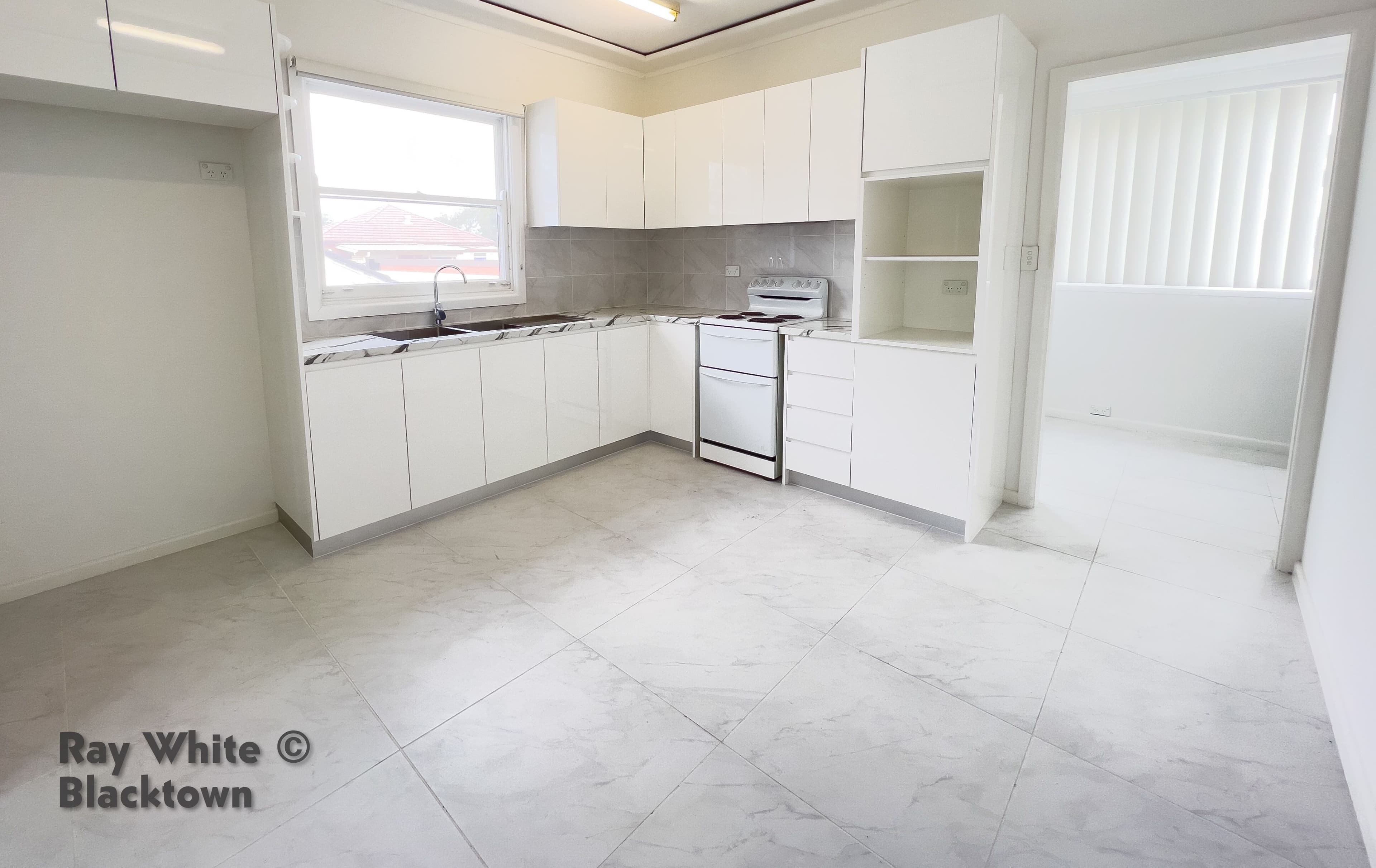 4 Jones Street, Blacktown NSW 2148, Blacktown - Thumbnail 5