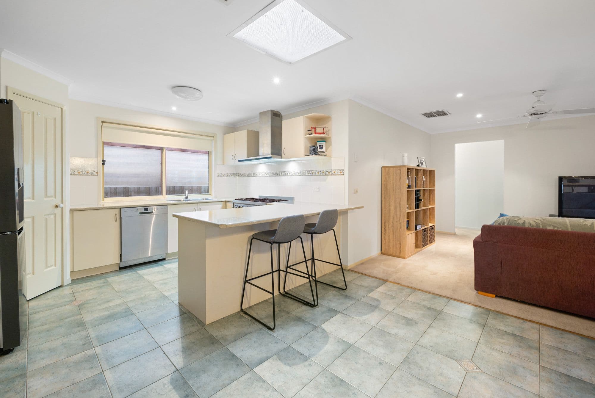 56 Grevillea Crescent, Hoppers Crossing VIC 3029, Hoppers Crossing - Thumbnail 3