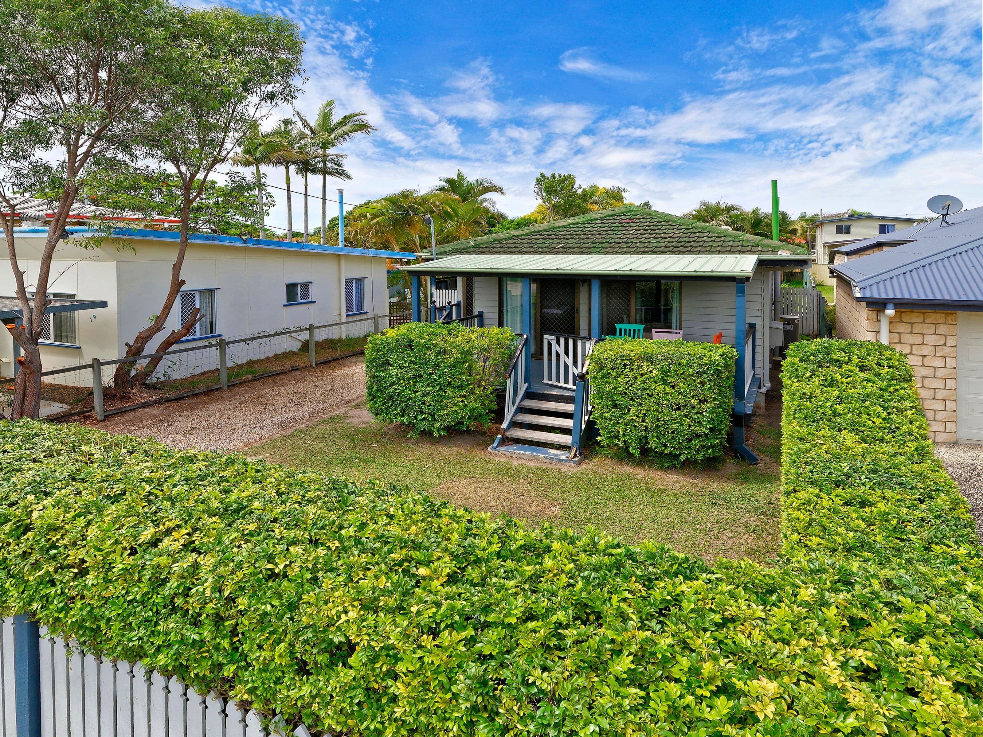 21 Frank Street, Scarborough QLD 4020, Scarborough - Thumbnail 2