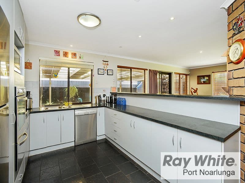 11 Redgate Court, Moana SA 5169, Moana - Thumbnail 8