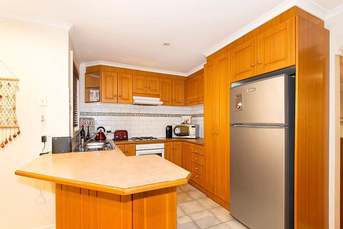 2 Woodfull Way, Epping VIC 3076, Epping - Thumbnail 2