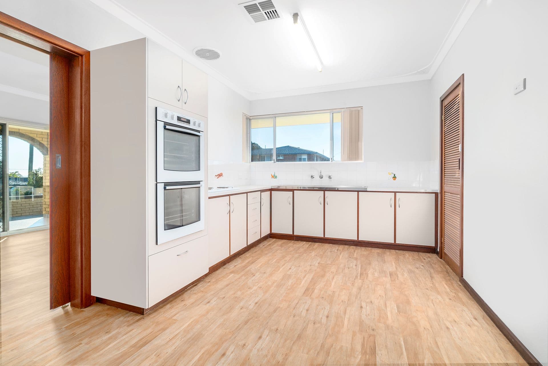 14 Highbury Street, Mount Tarcoola WA 6530, Mount Tarcoola - Thumbnail 4