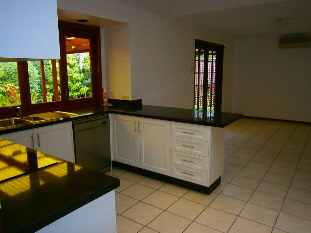 22 Avondale Road, Sinnamon Park QLD 4073, Sinnamon Park - Thumbnail 5