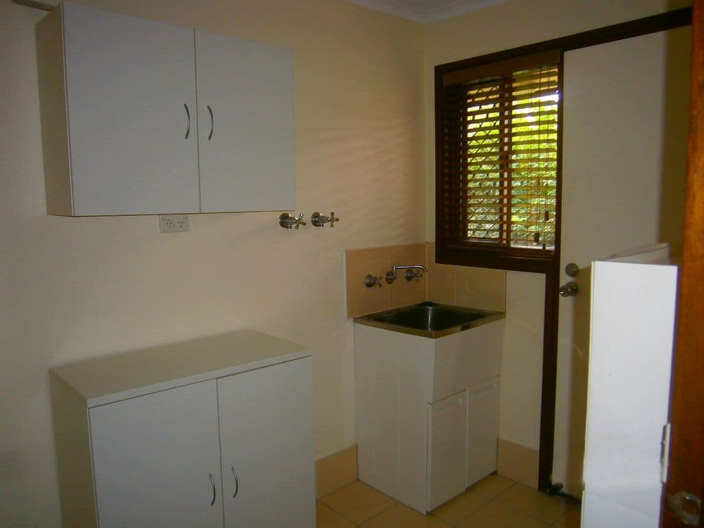 22 Avondale Road, Sinnamon Park QLD 4073, Sinnamon Park - Thumbnail 8