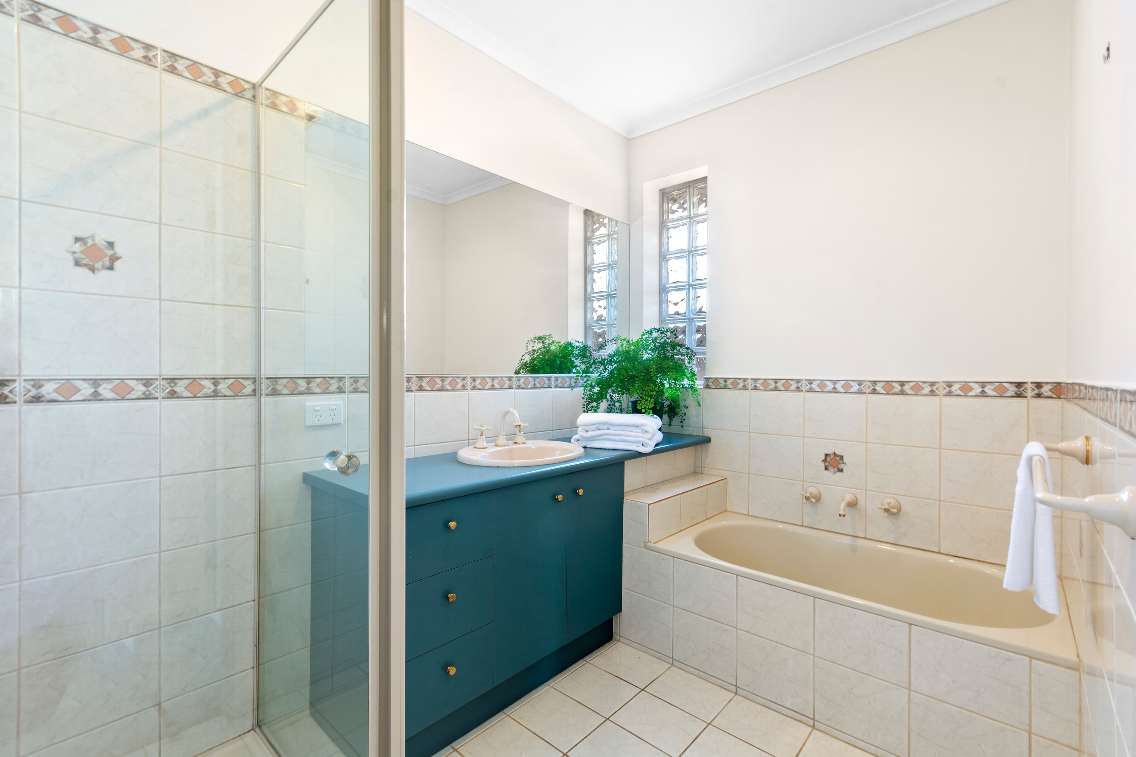16 Orchard Grove, Frankston South VIC 3199, Frankston South - Thumbnail 7