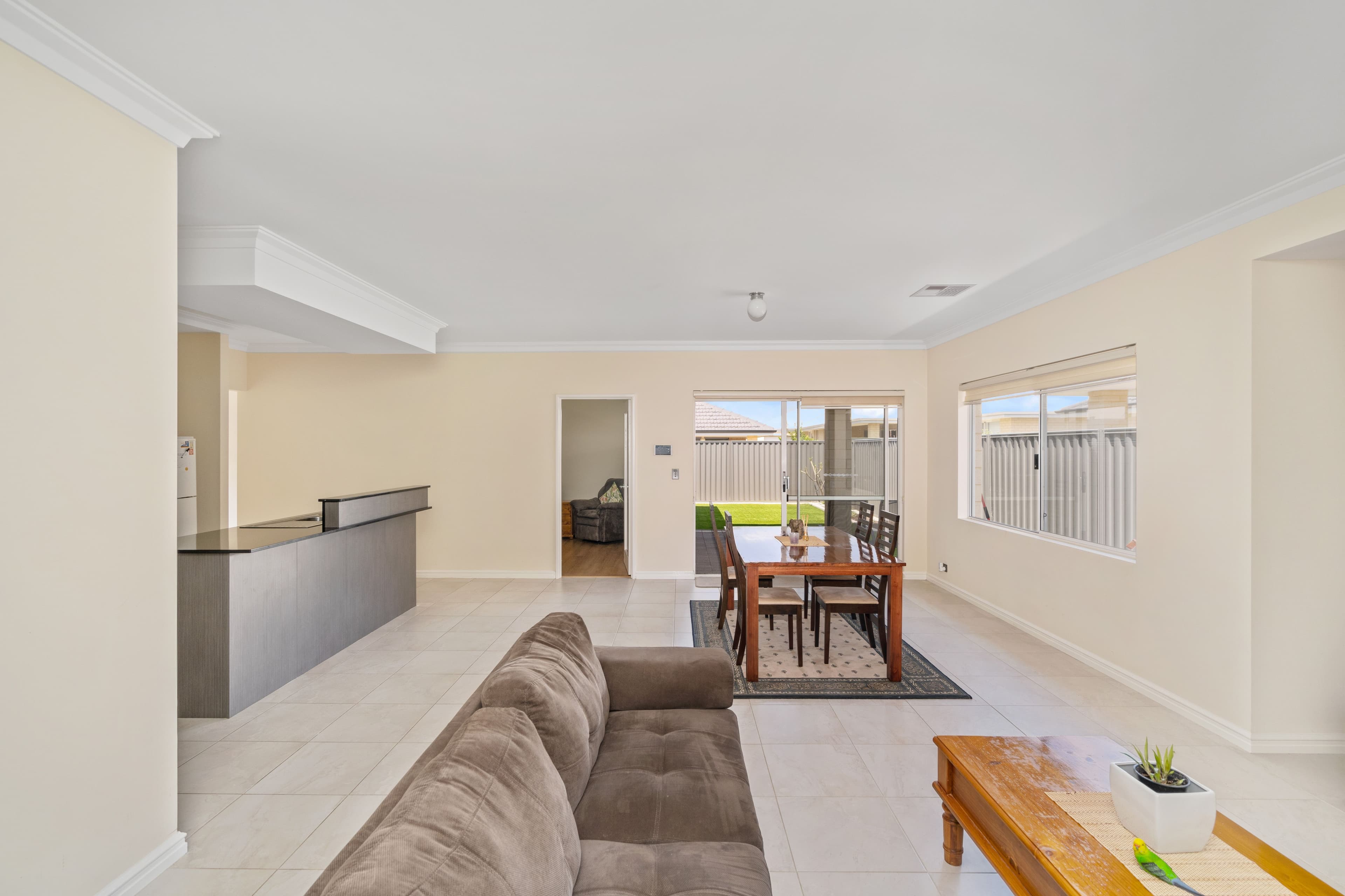 19 Caraway Street, TREEBY WA 6164, Treeby - Thumbnail 5