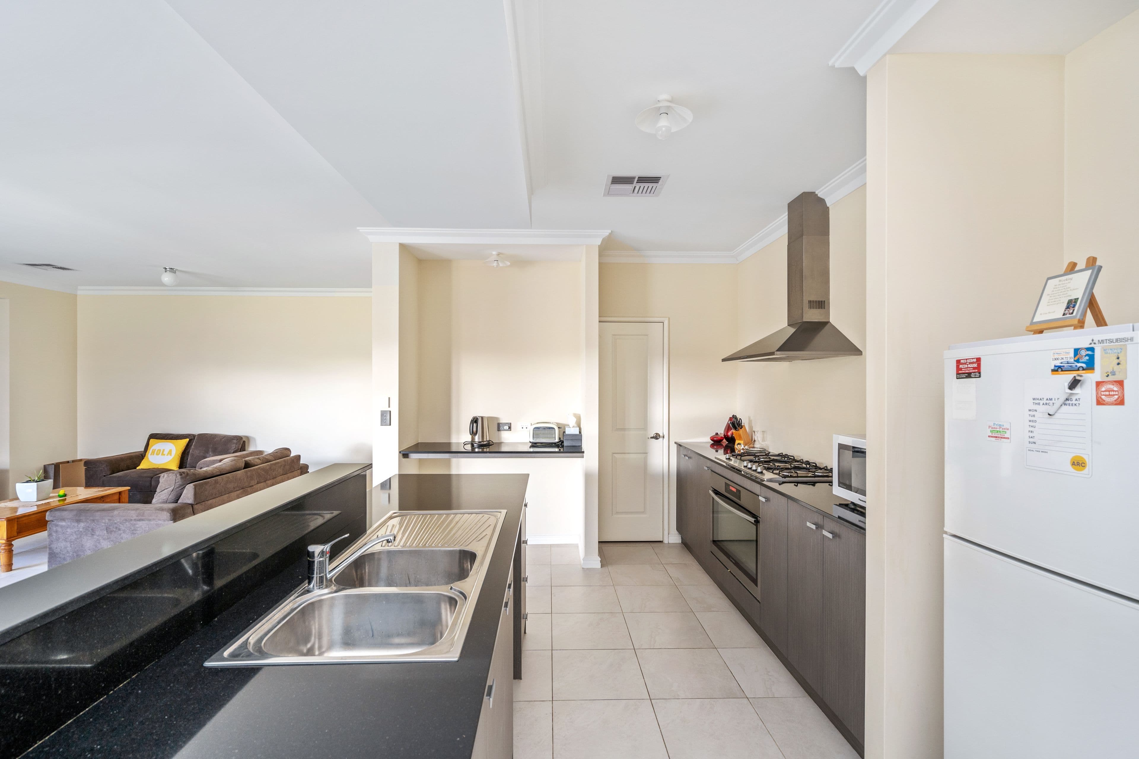19 Caraway Street, TREEBY WA 6164, Treeby - Thumbnail 7